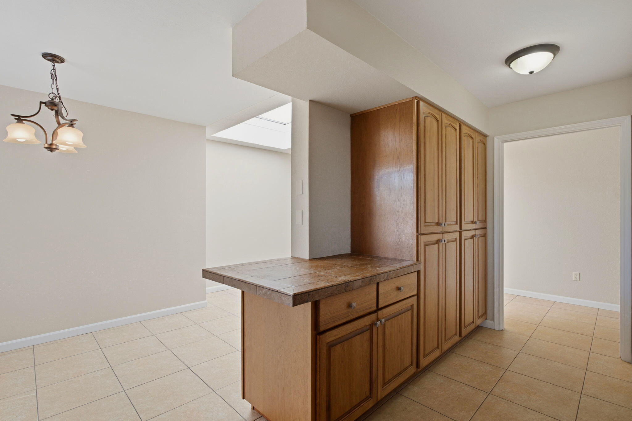 7612 Vista Cedro Court NE