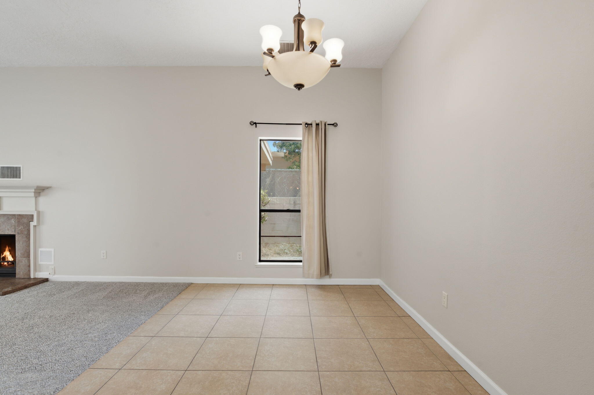 7612 Vista Cedro Court NE