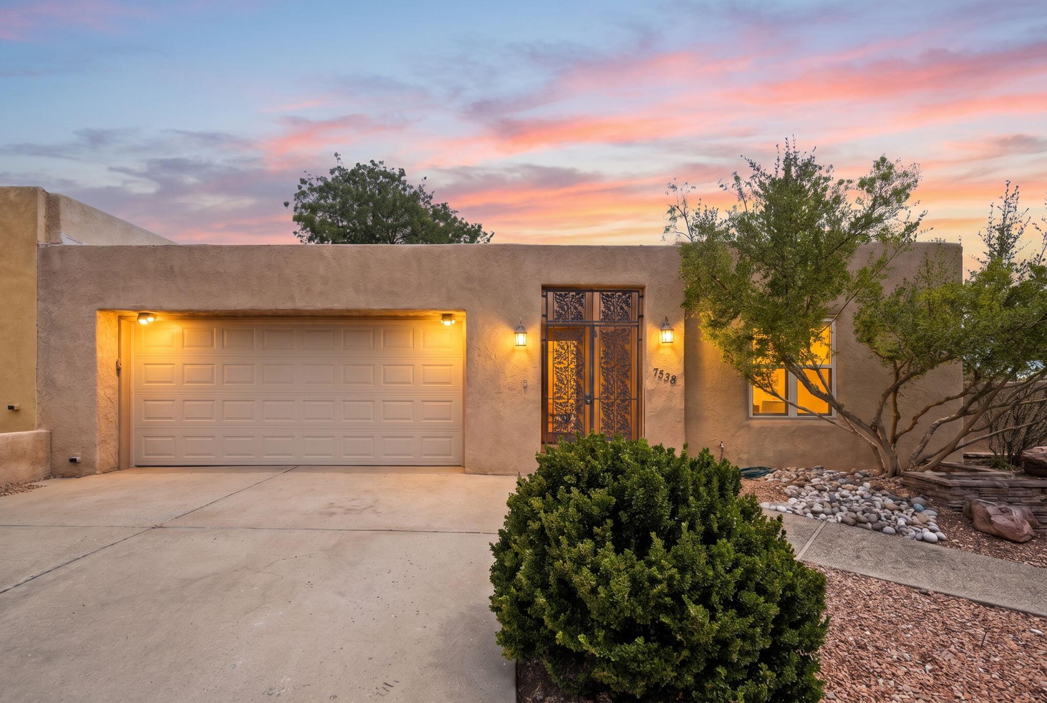 7612 Vista Cedro Court NE