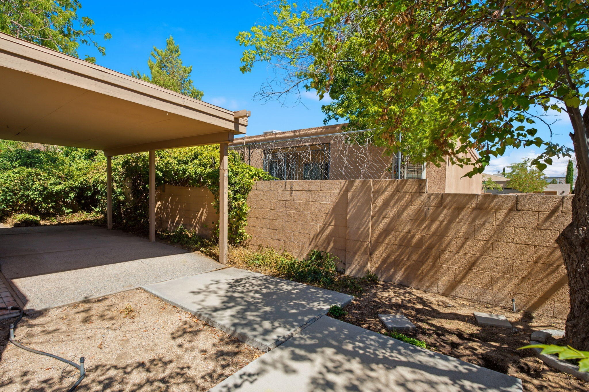7612 Vista Cedro Court NE