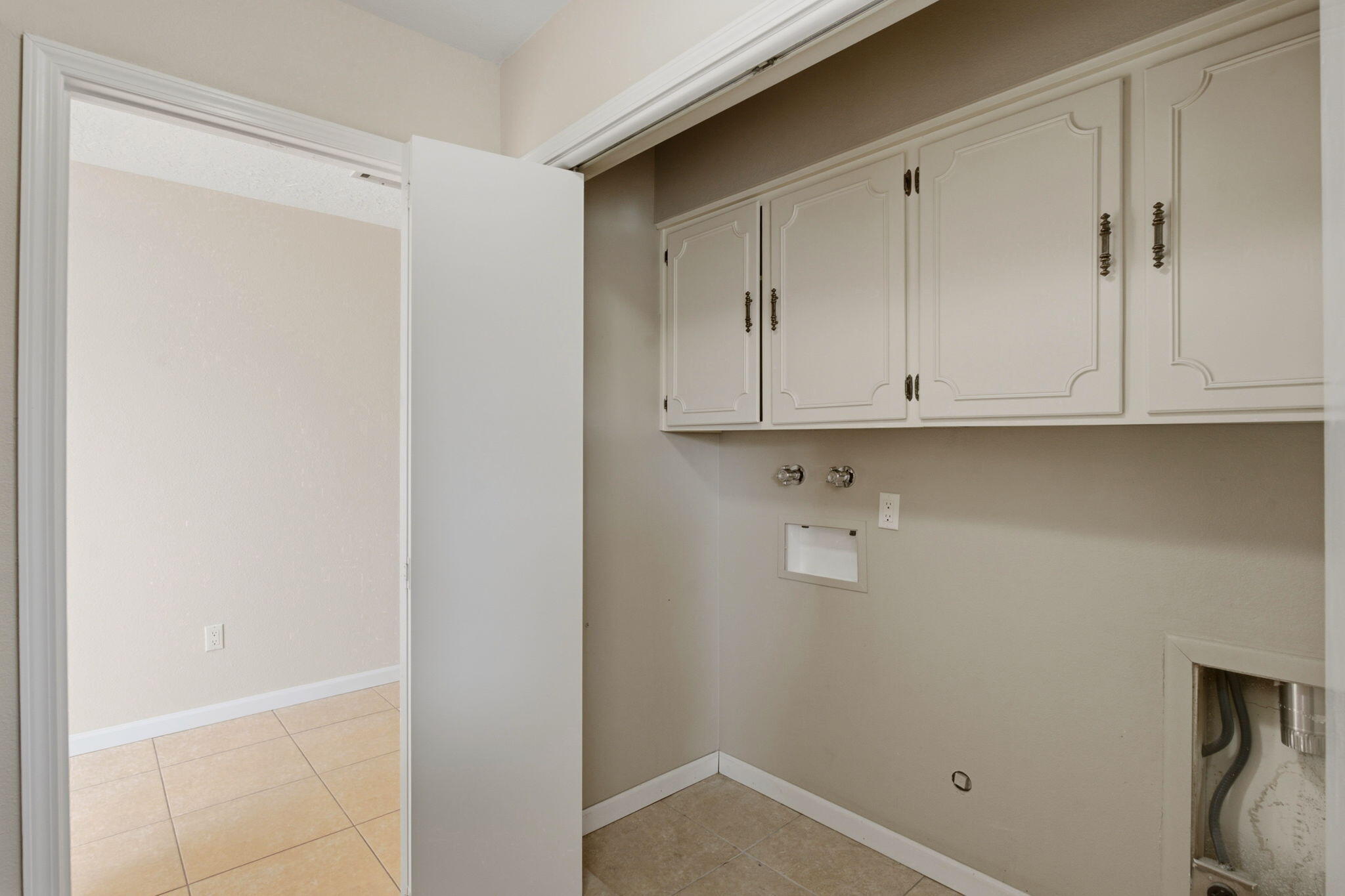 7612 Vista Cedro Court NE