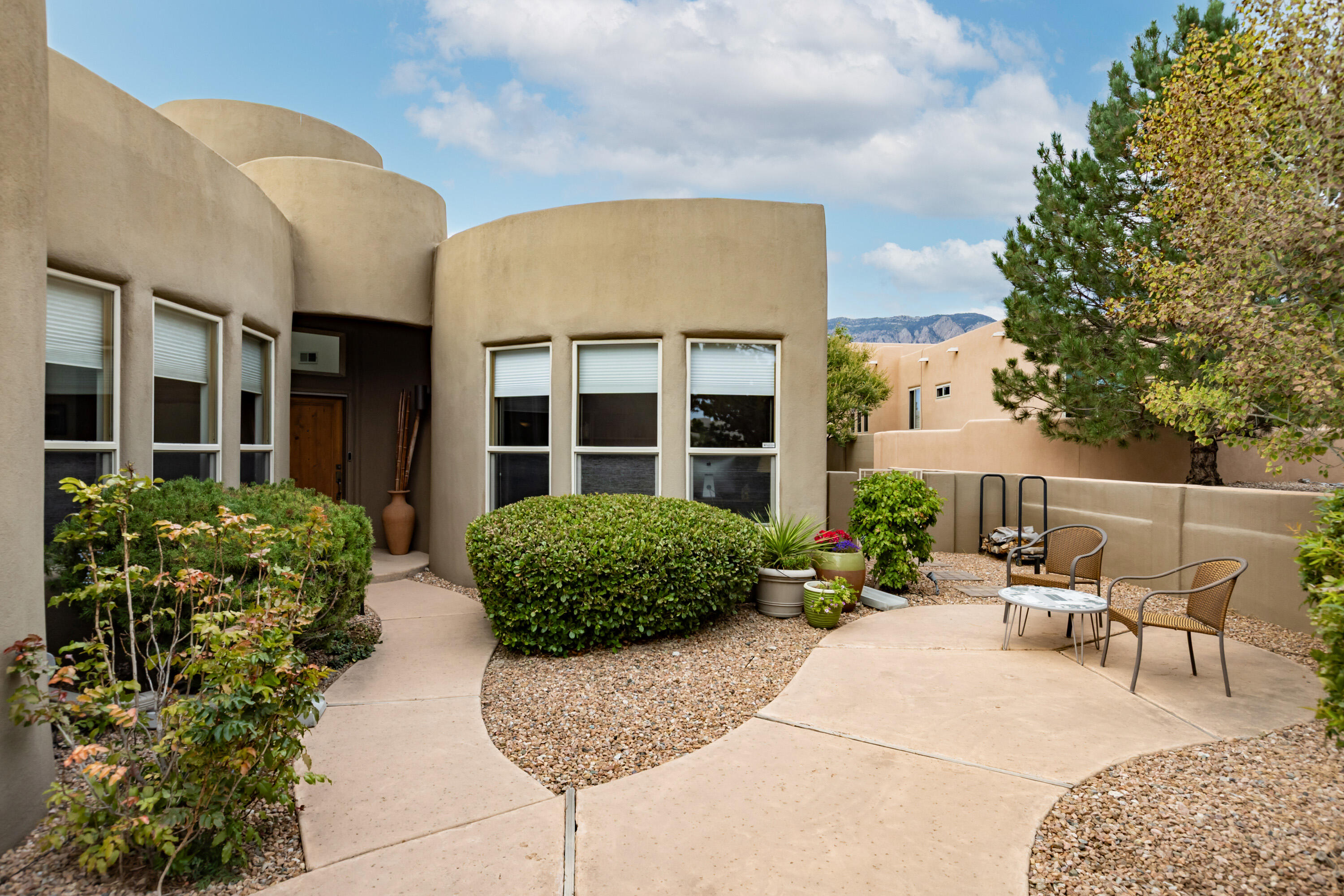 13223 Moondance Place NE