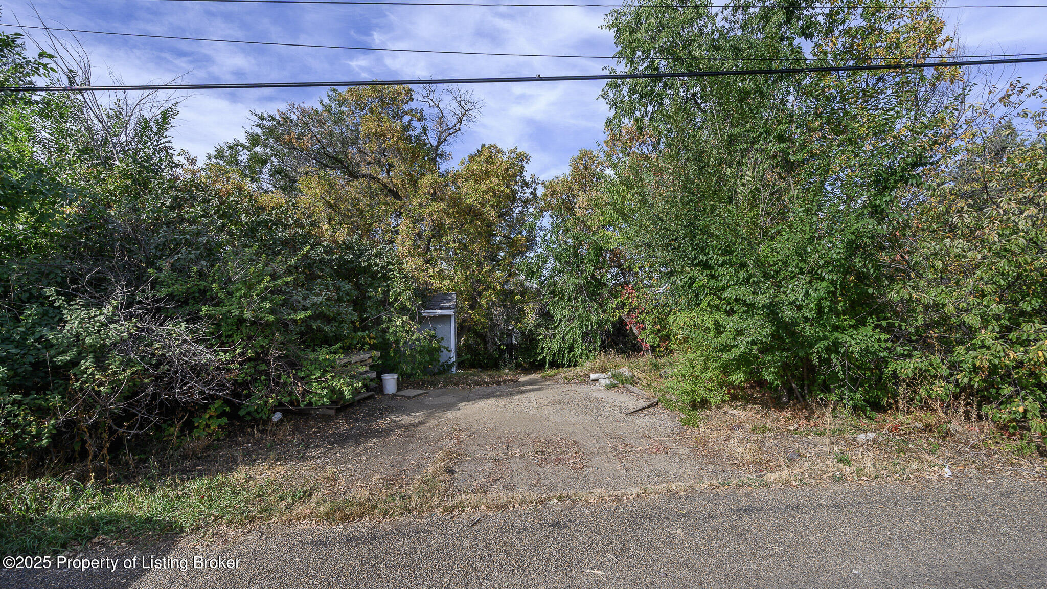 330 8TH Avenue W