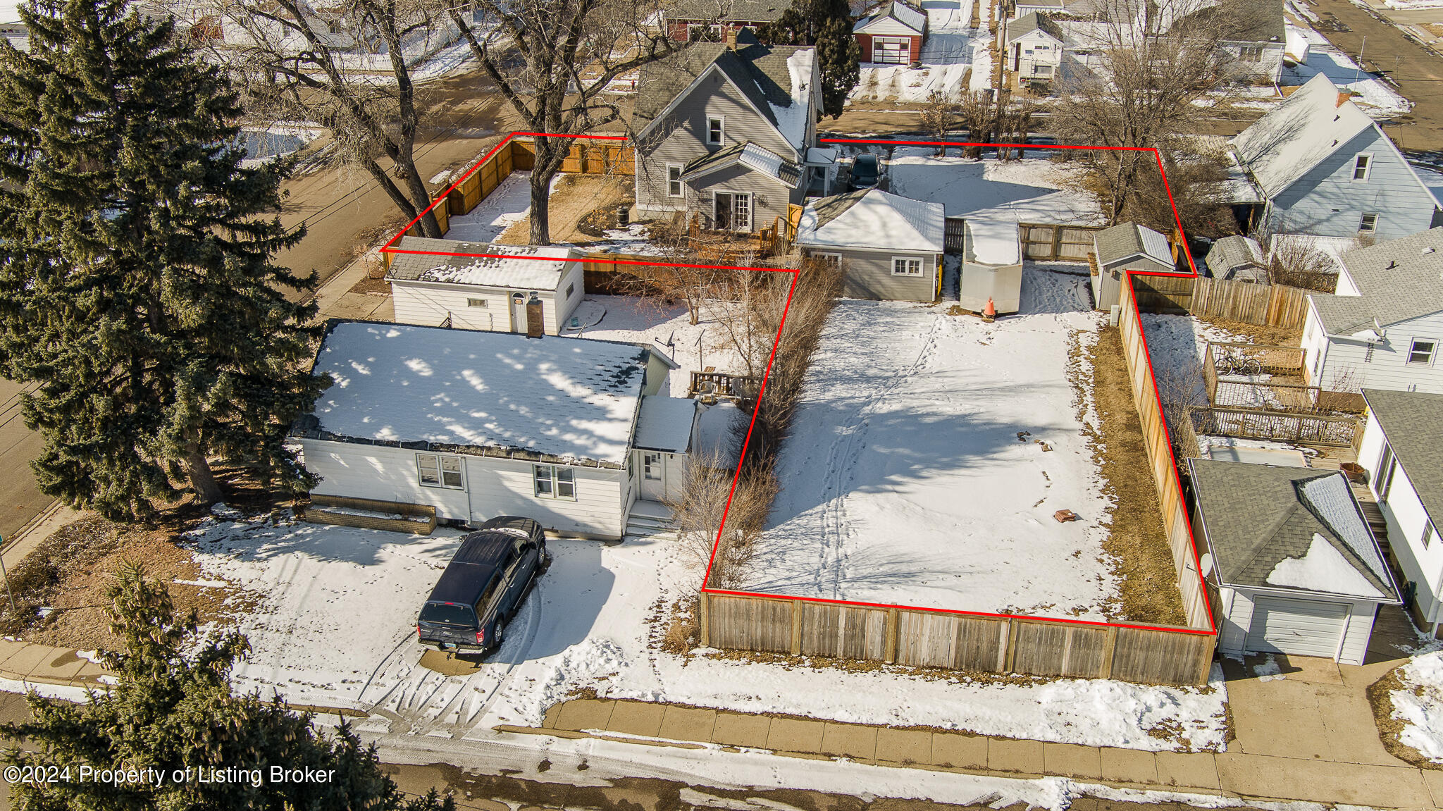 108 6th Avenue E