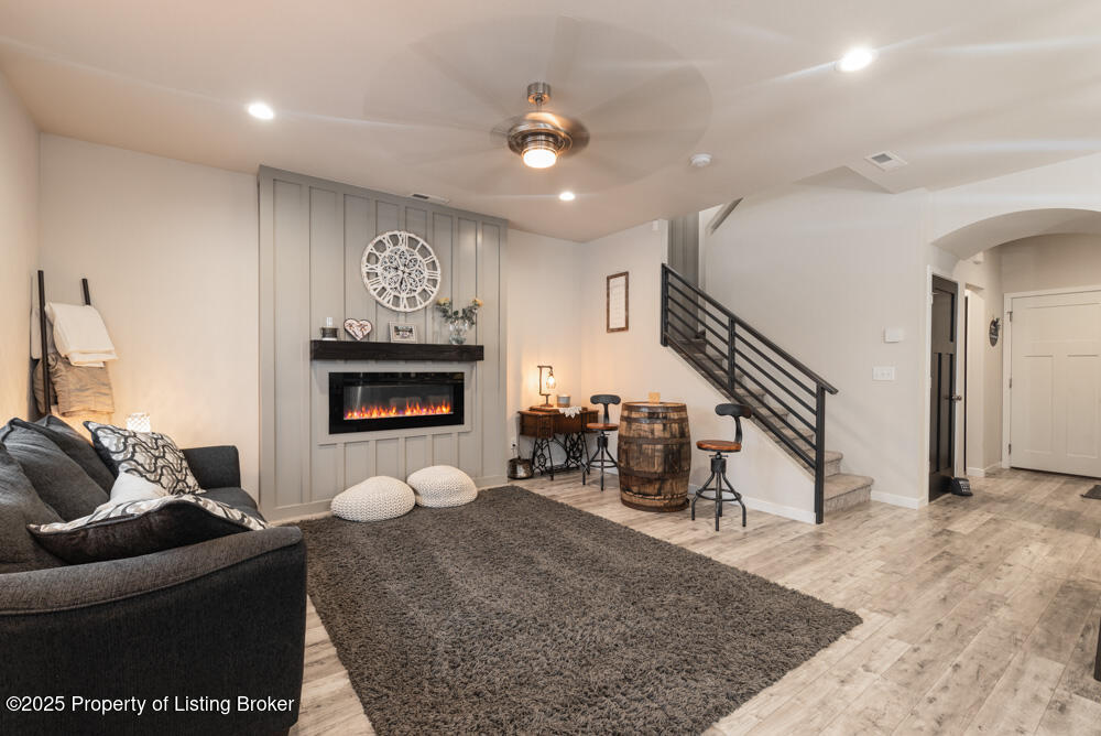 2435 Waterpark Loop SE
