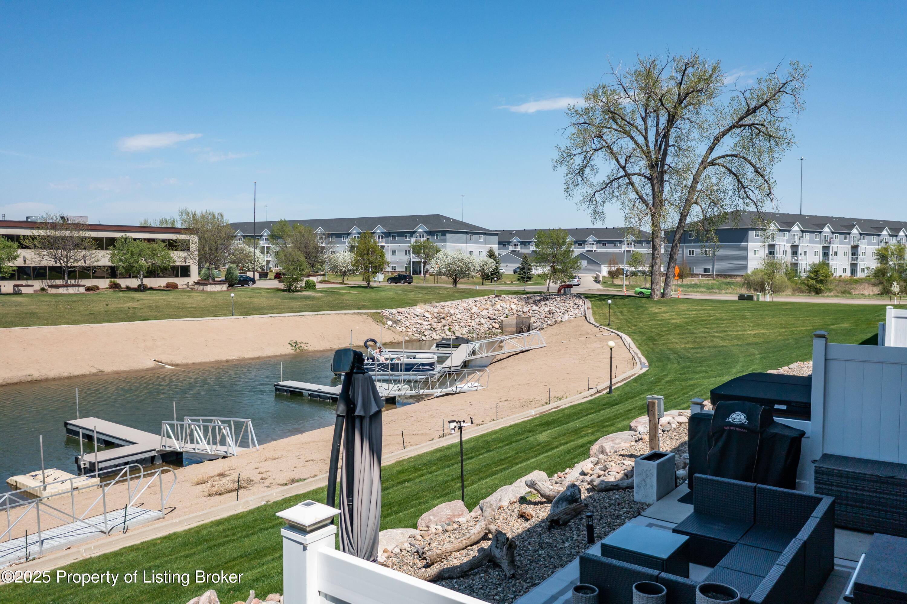 2435 Waterpark Loop SE