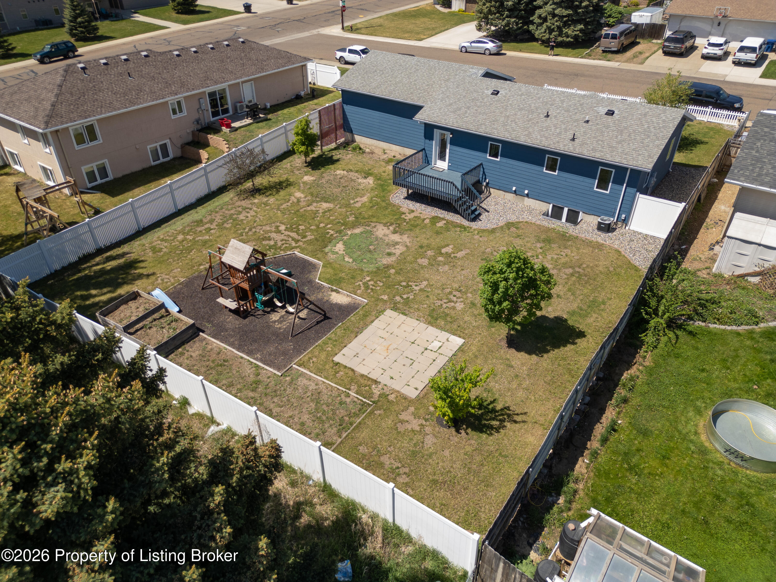 979 22nd Street W