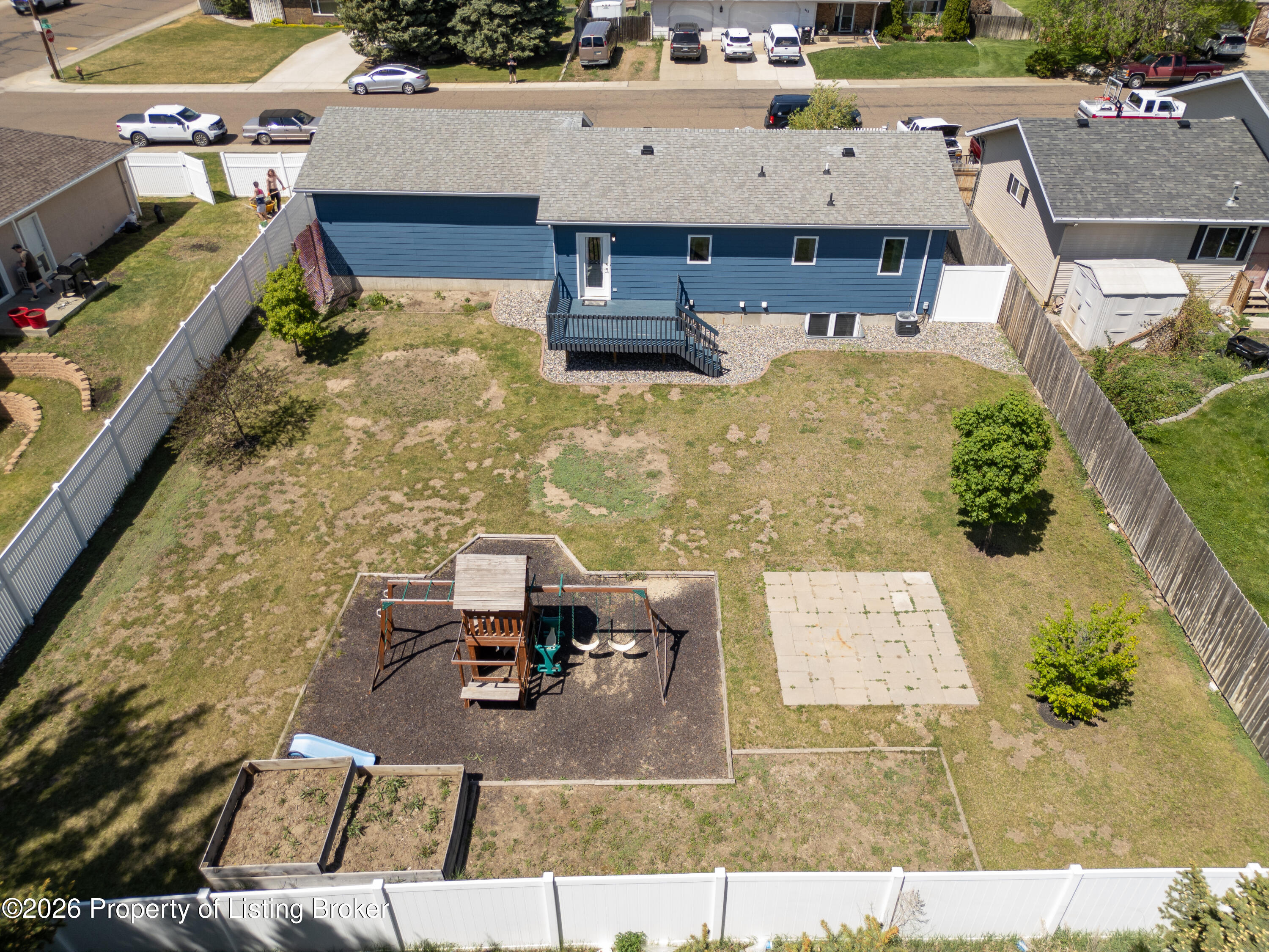 979 22nd Street W