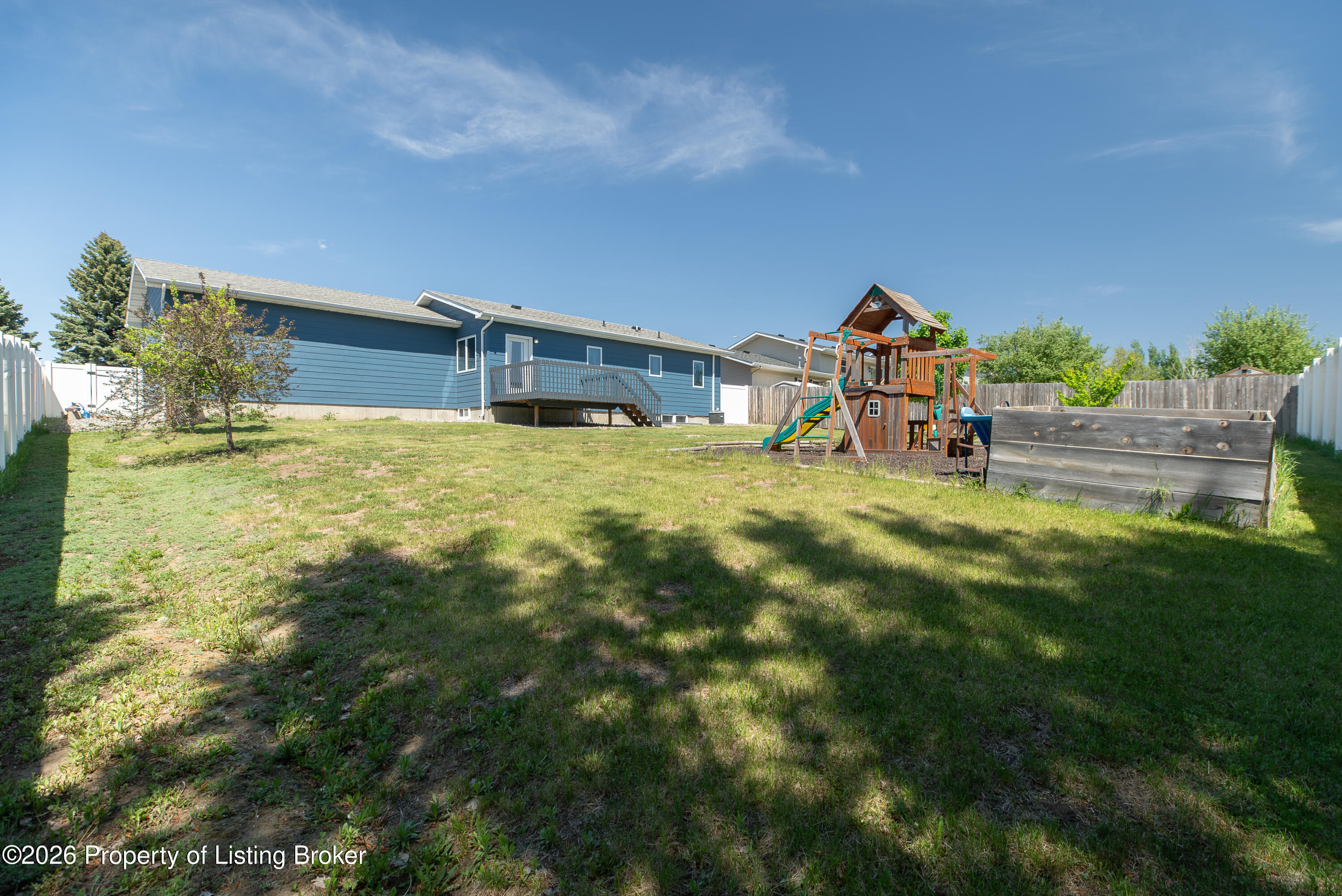 979 22nd Street W