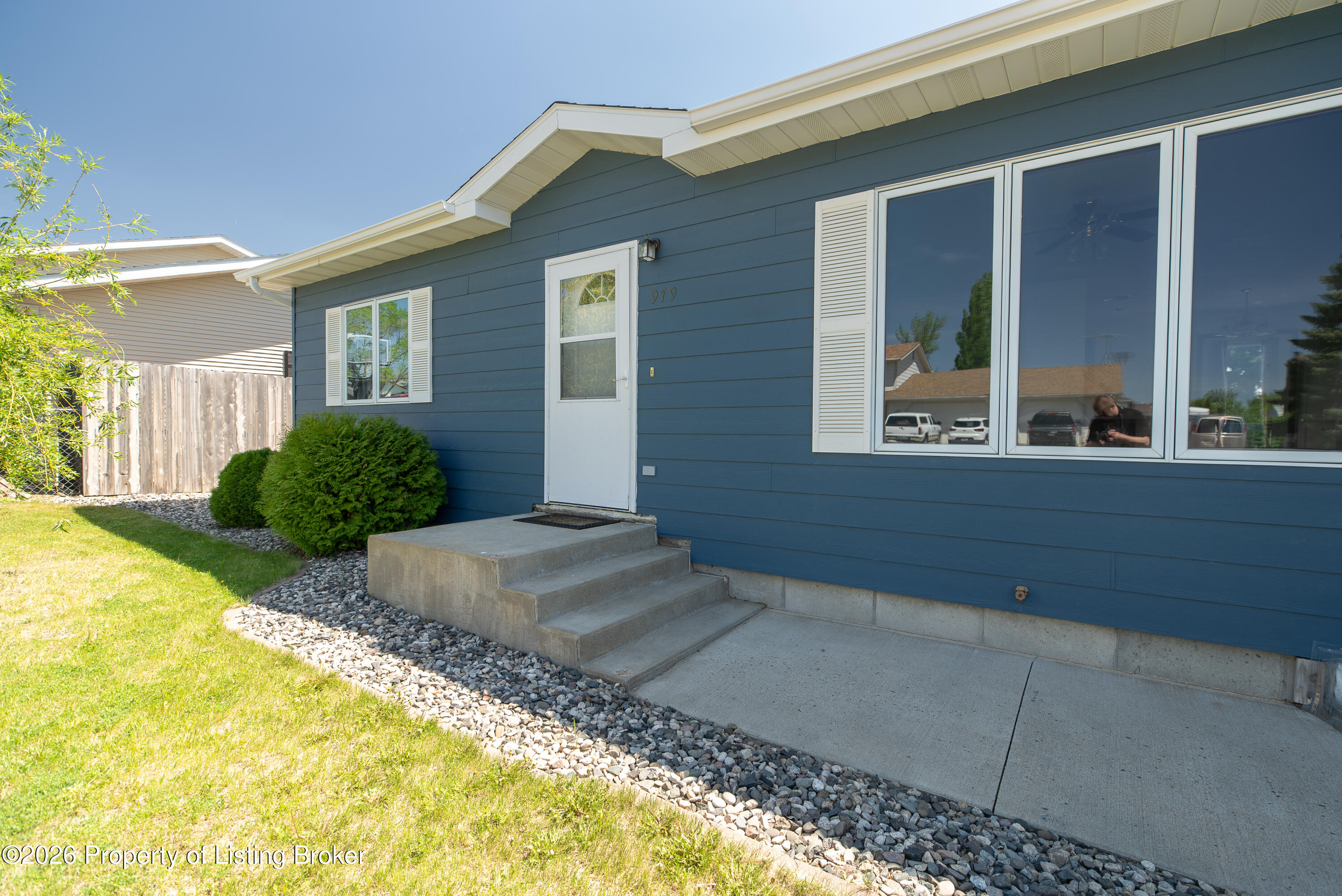 979 22nd Street W