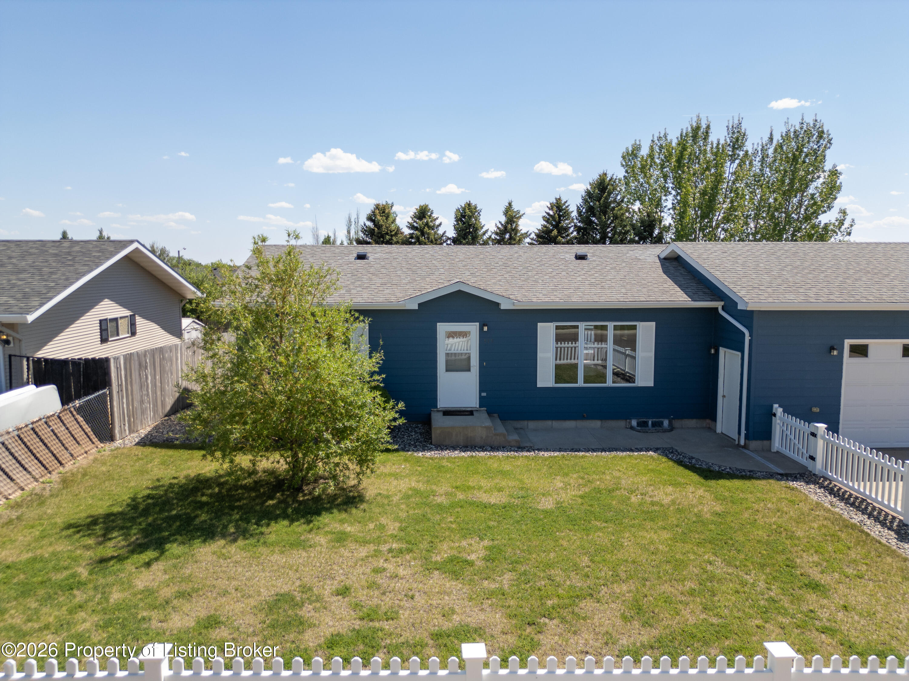 979 22nd Street W