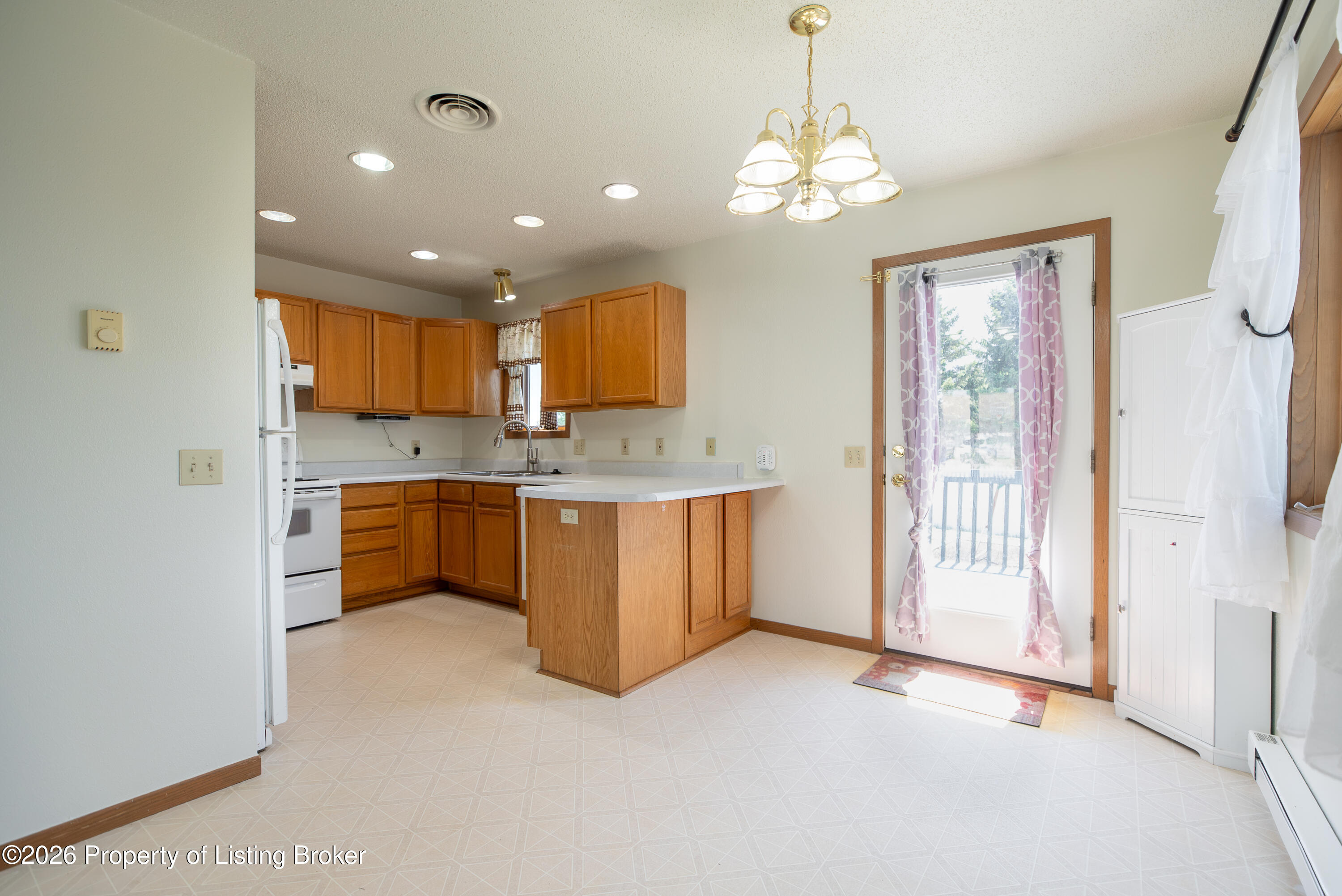 979 22nd Street W