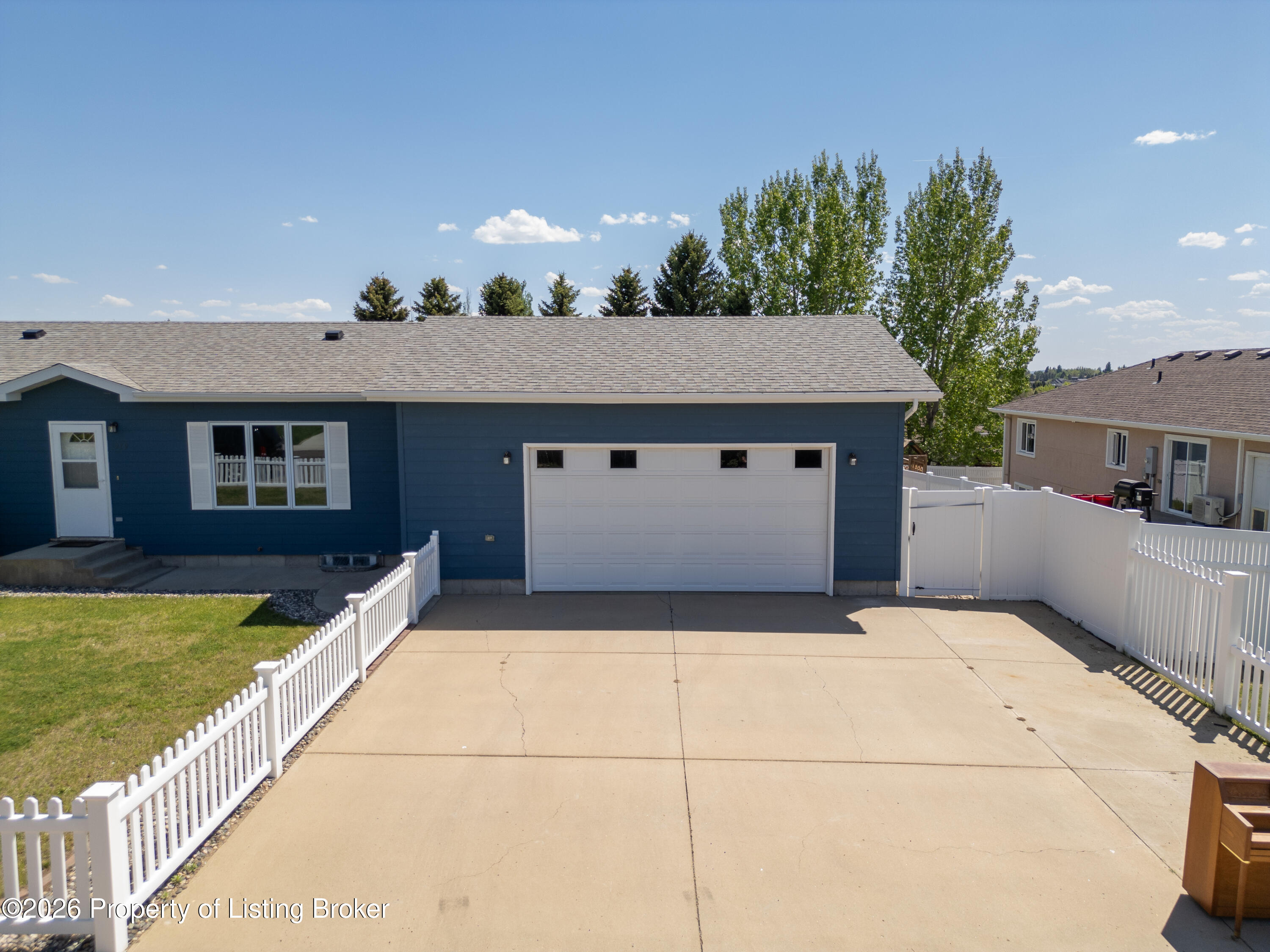 979 22nd Street W