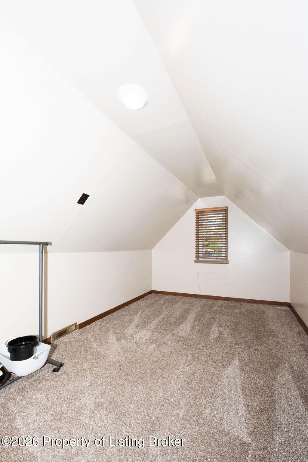 103 3rd Avenue SW