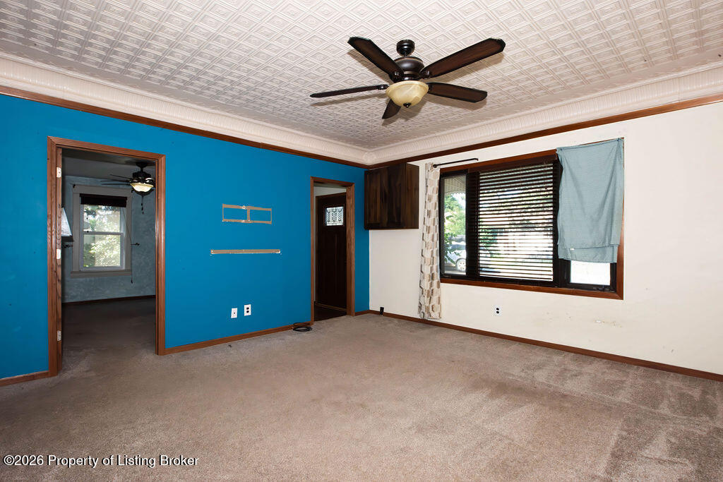 103 3rd Avenue SW