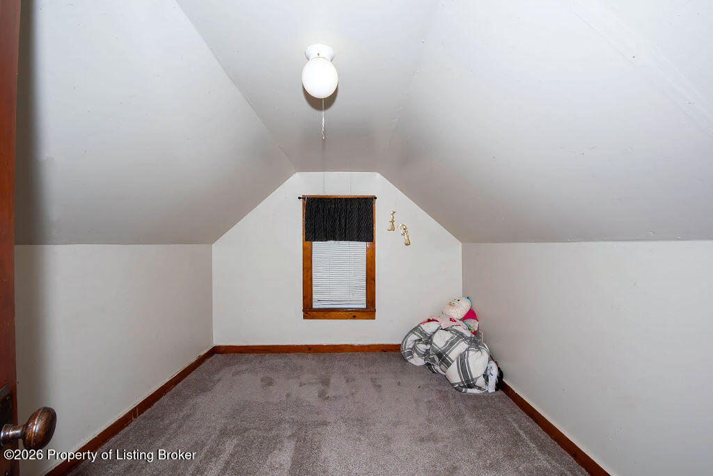 103 3rd Avenue SW