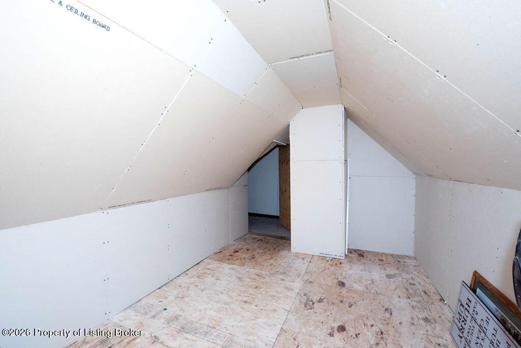 103 3rd Avenue SW