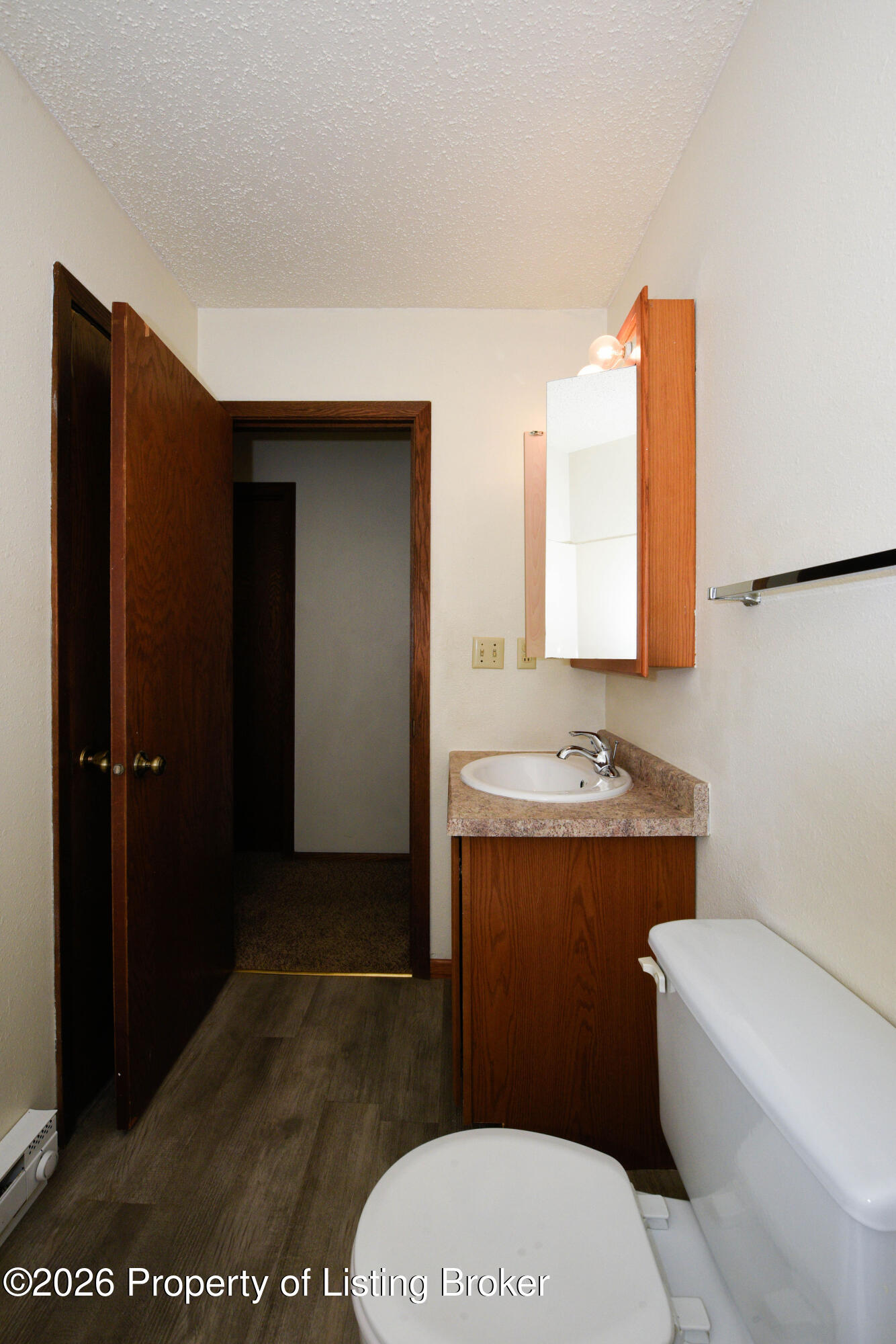 671 24th Street W