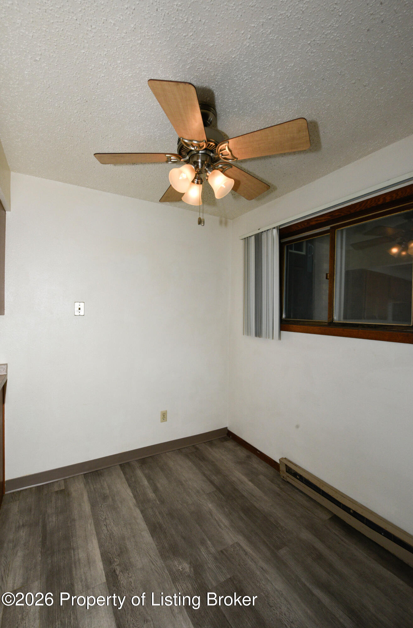 671 24th Street W