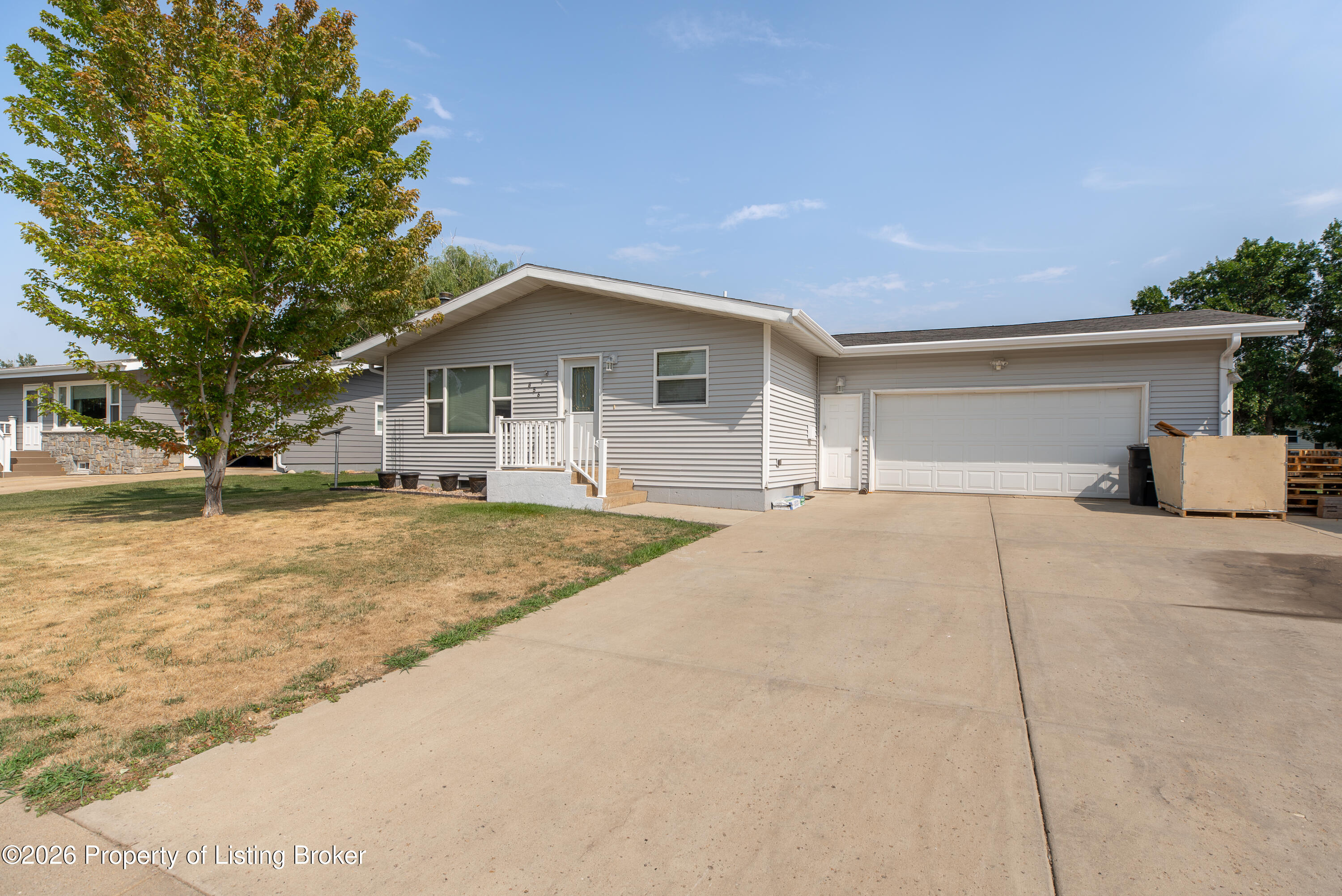 856 Cherry Avenue