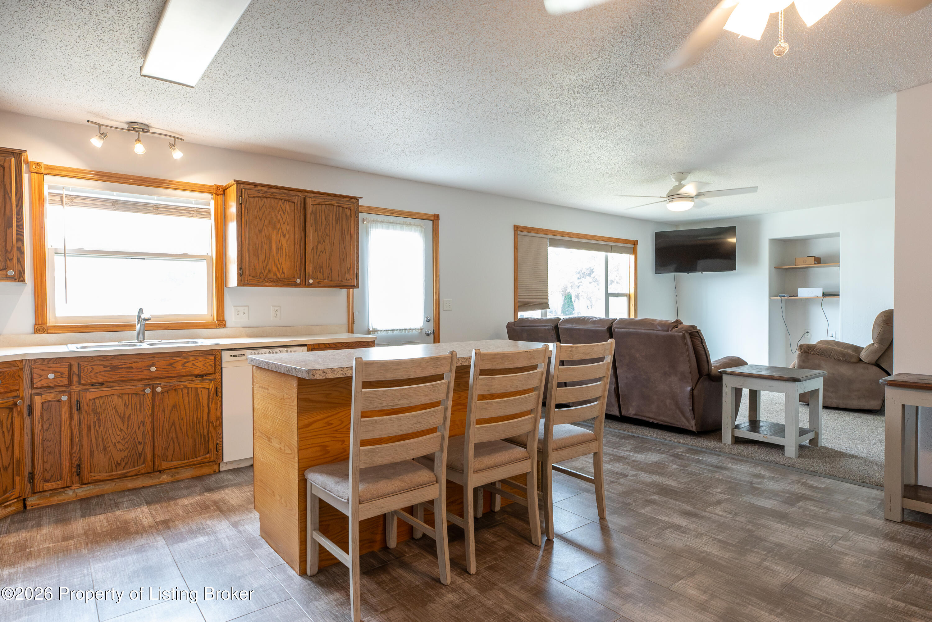 856 Cherry Avenue