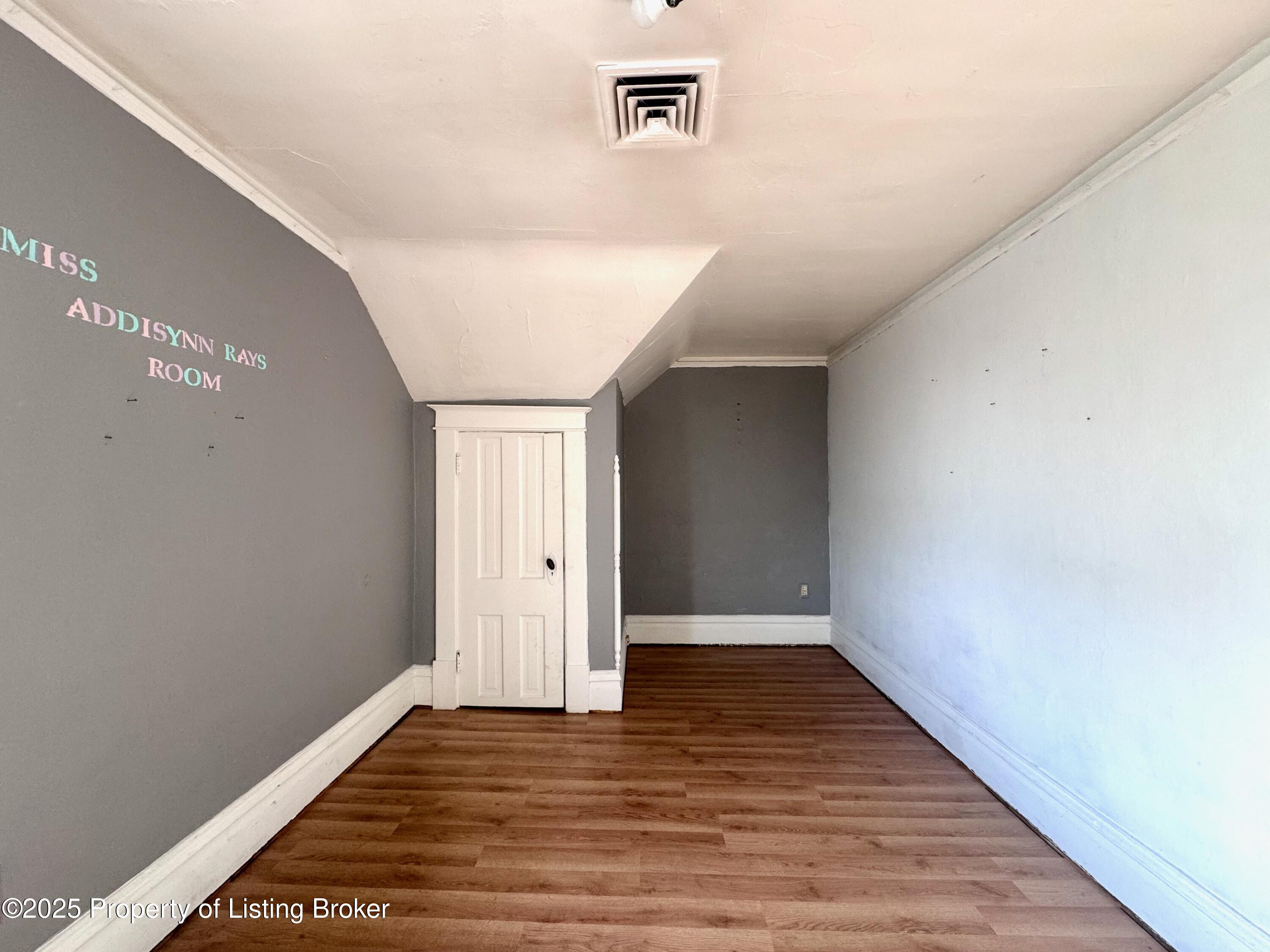 134 E Broadway Street