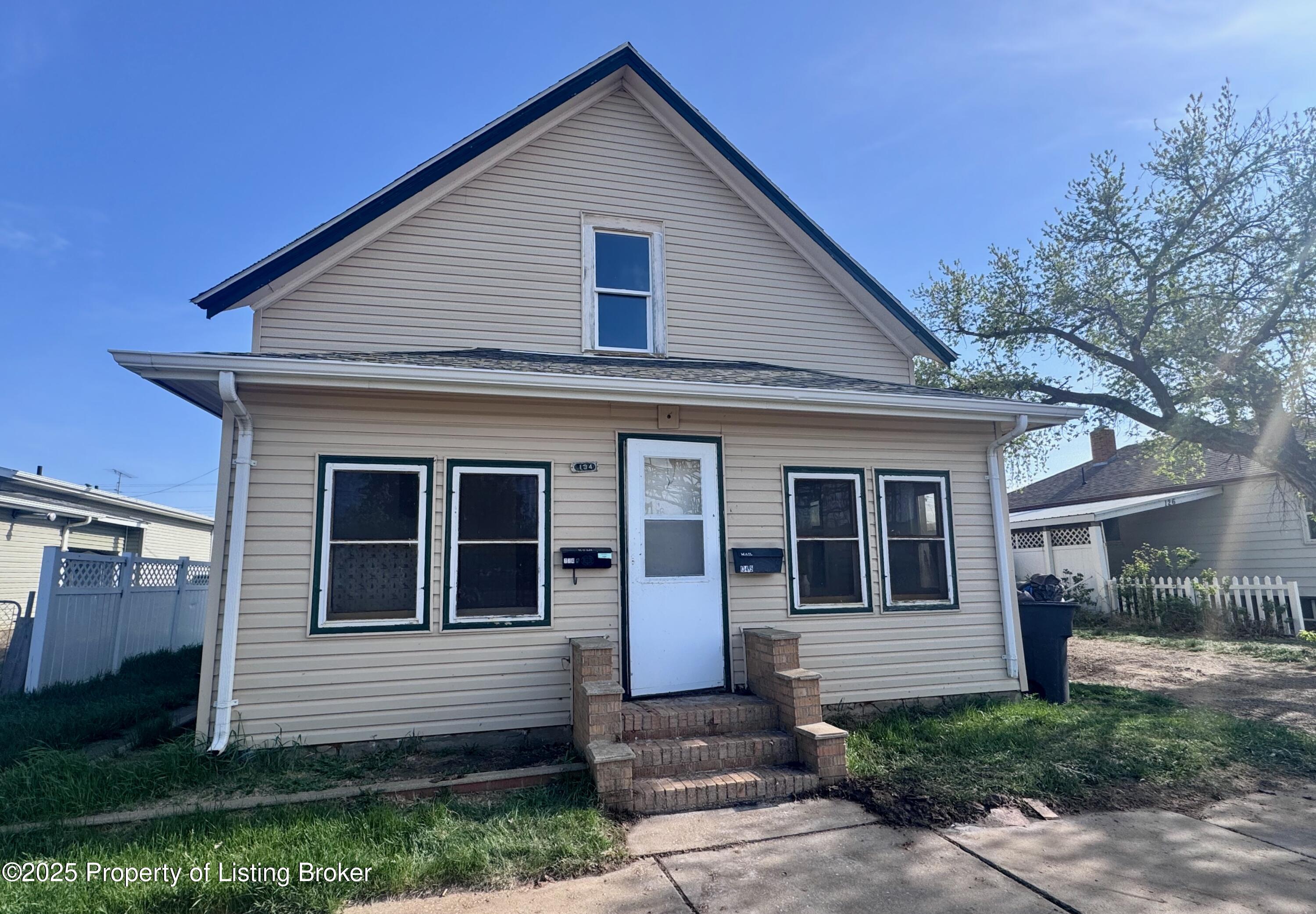 134 E Broadway Street