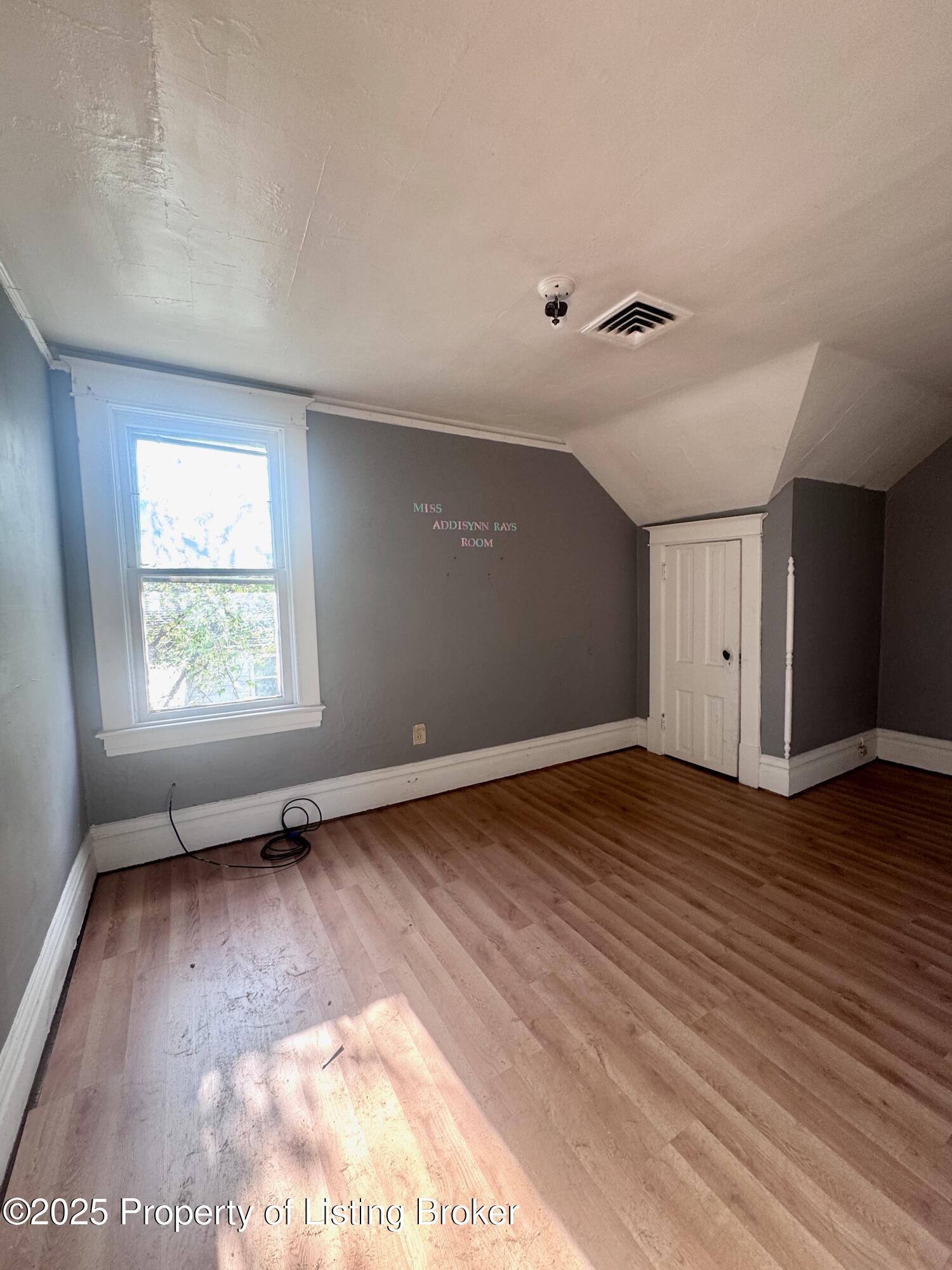 134 E Broadway Street