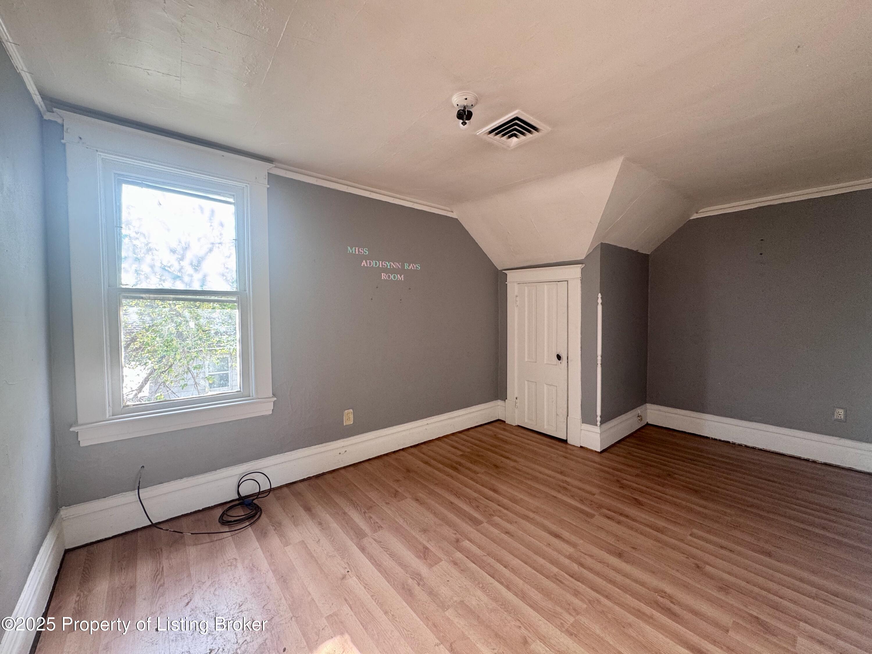 134 E Broadway Street