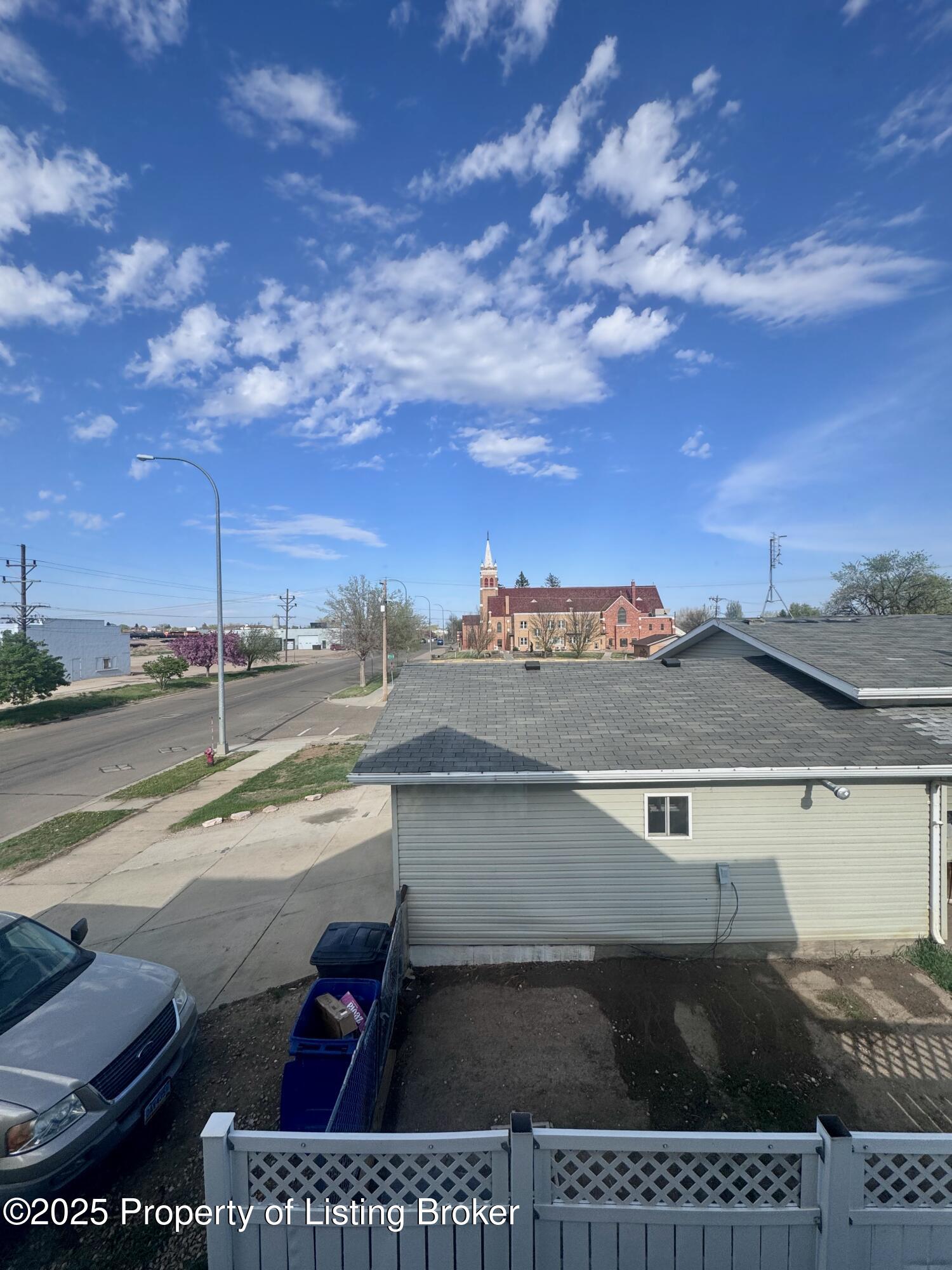 134 E Broadway Street