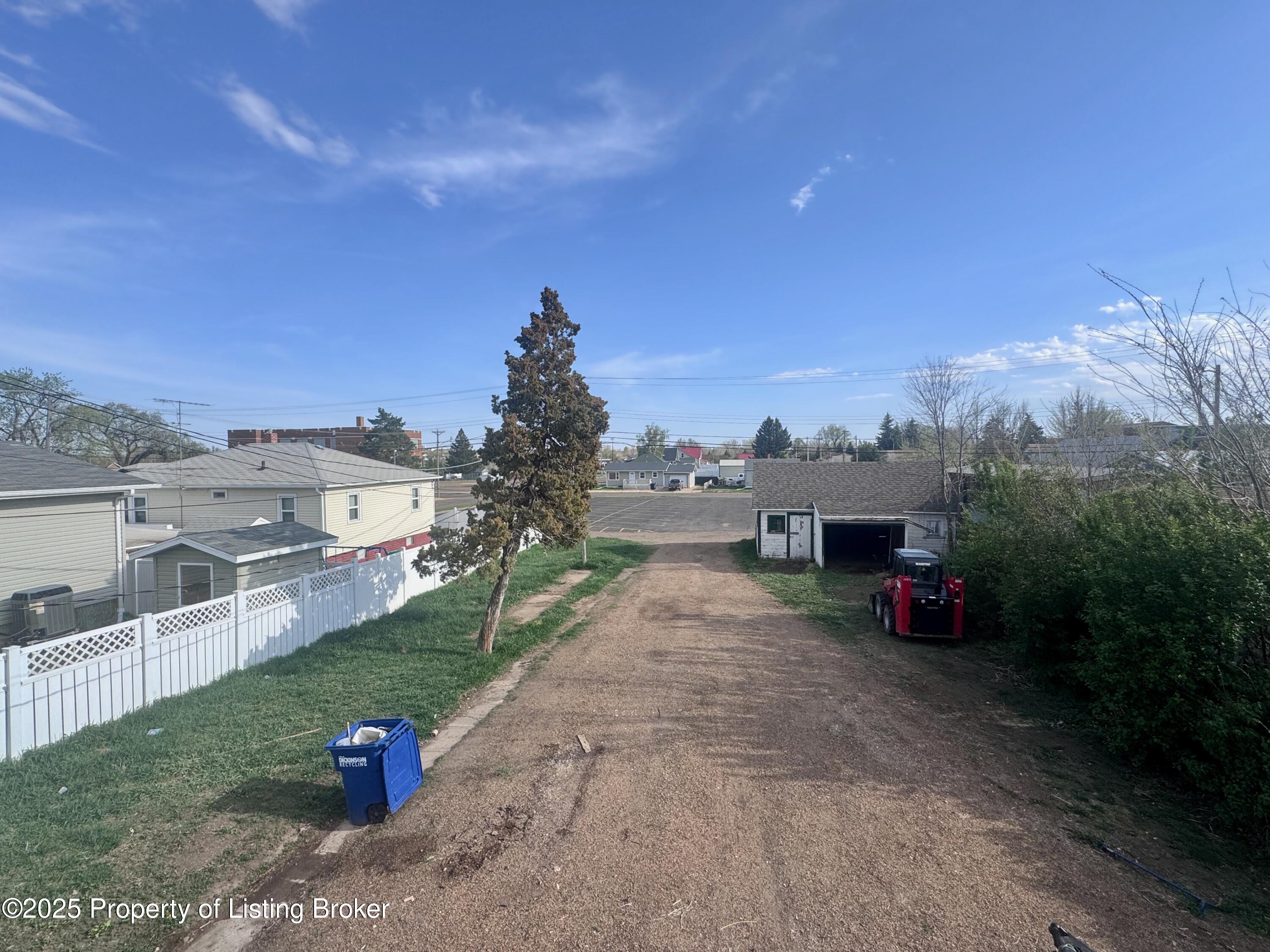 134 E Broadway Street