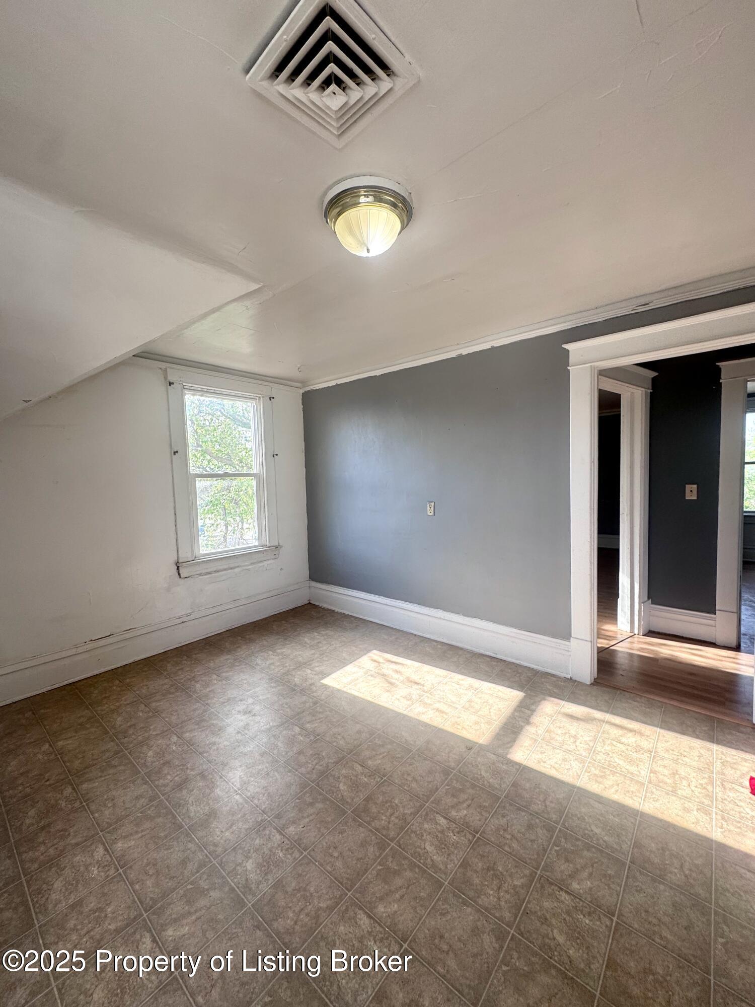 134 E Broadway Street