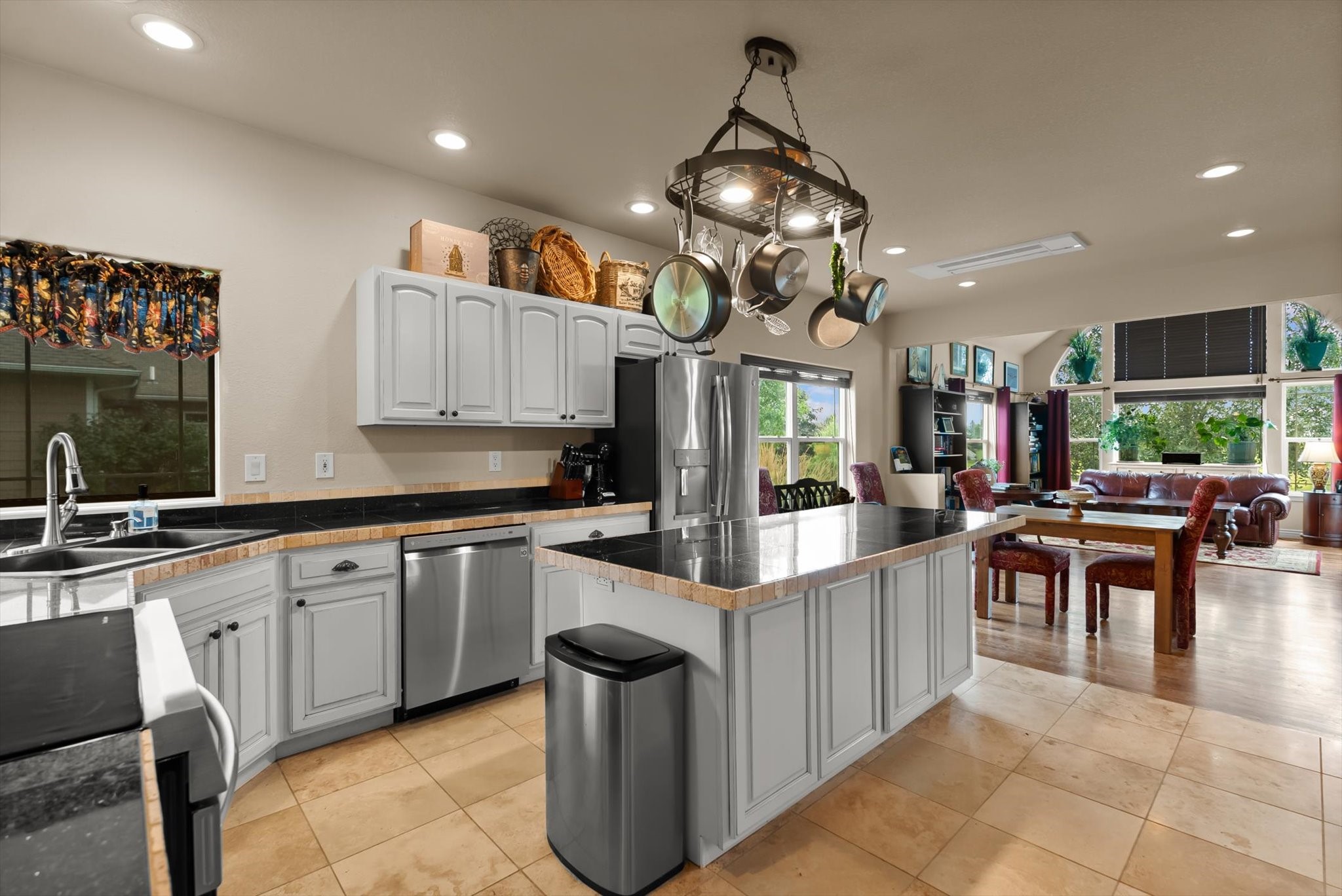 1232 Quail Ridge Drive