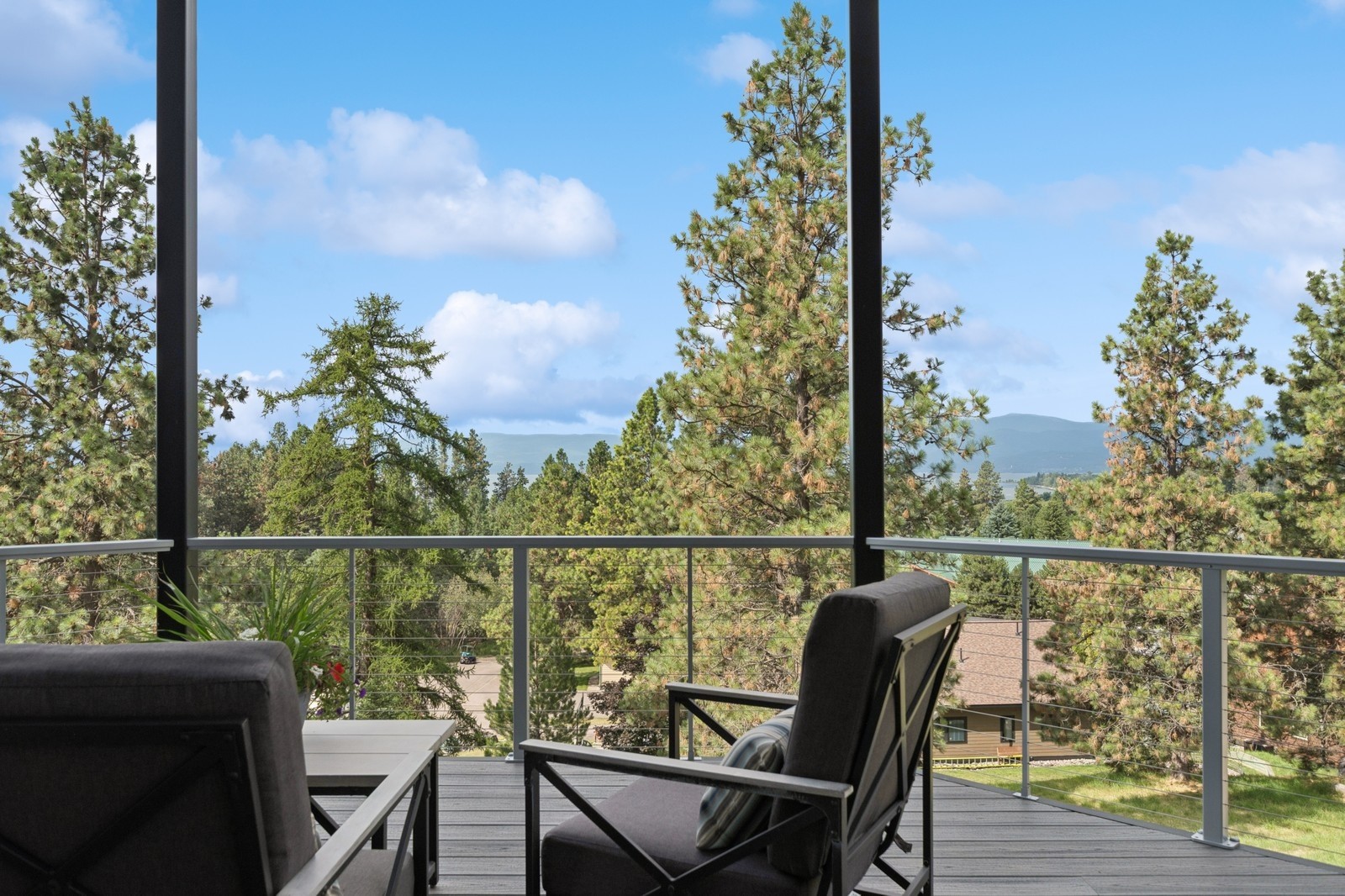 148 S Crestview Terrace