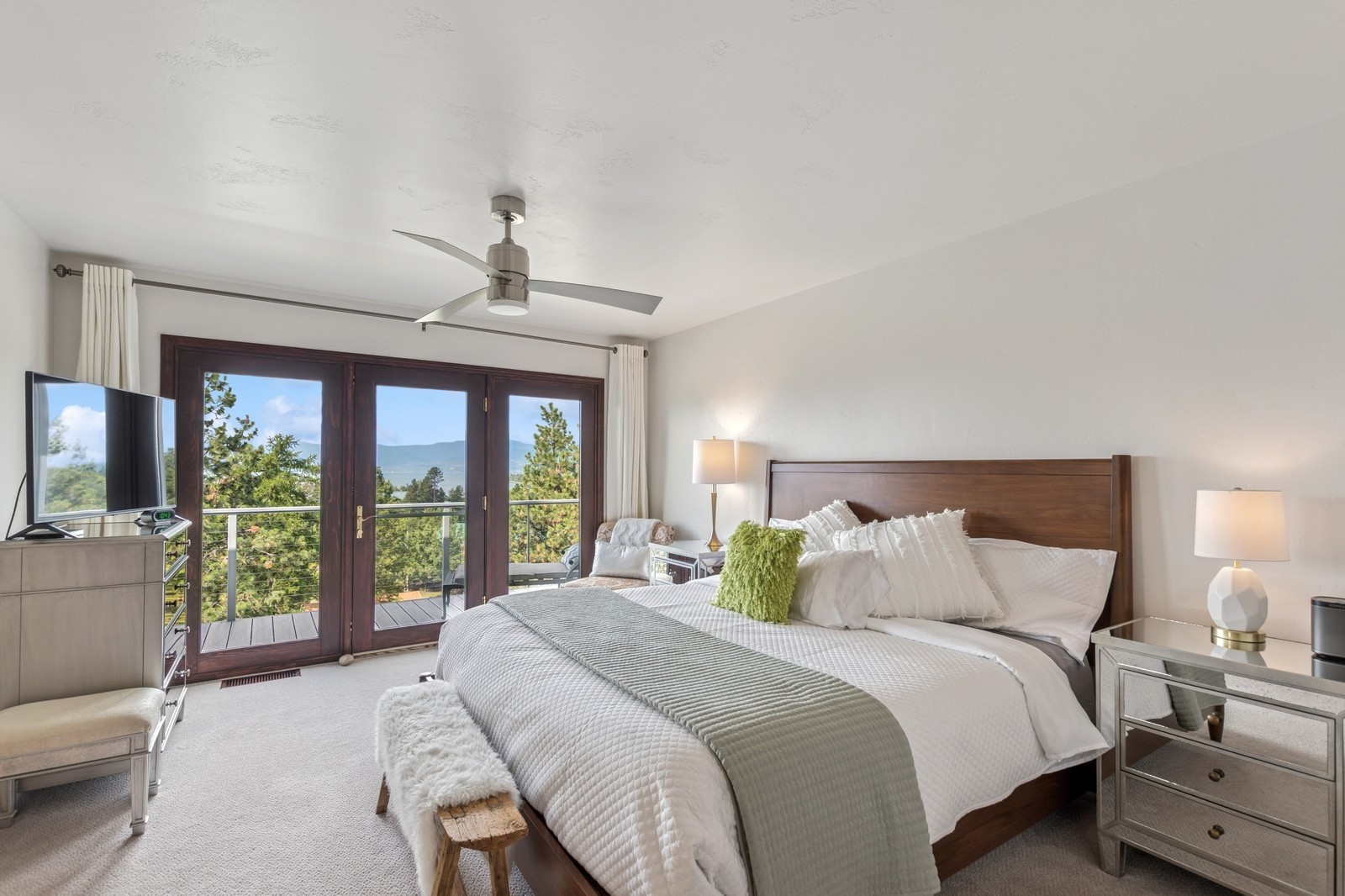 148 S Crestview Terrace