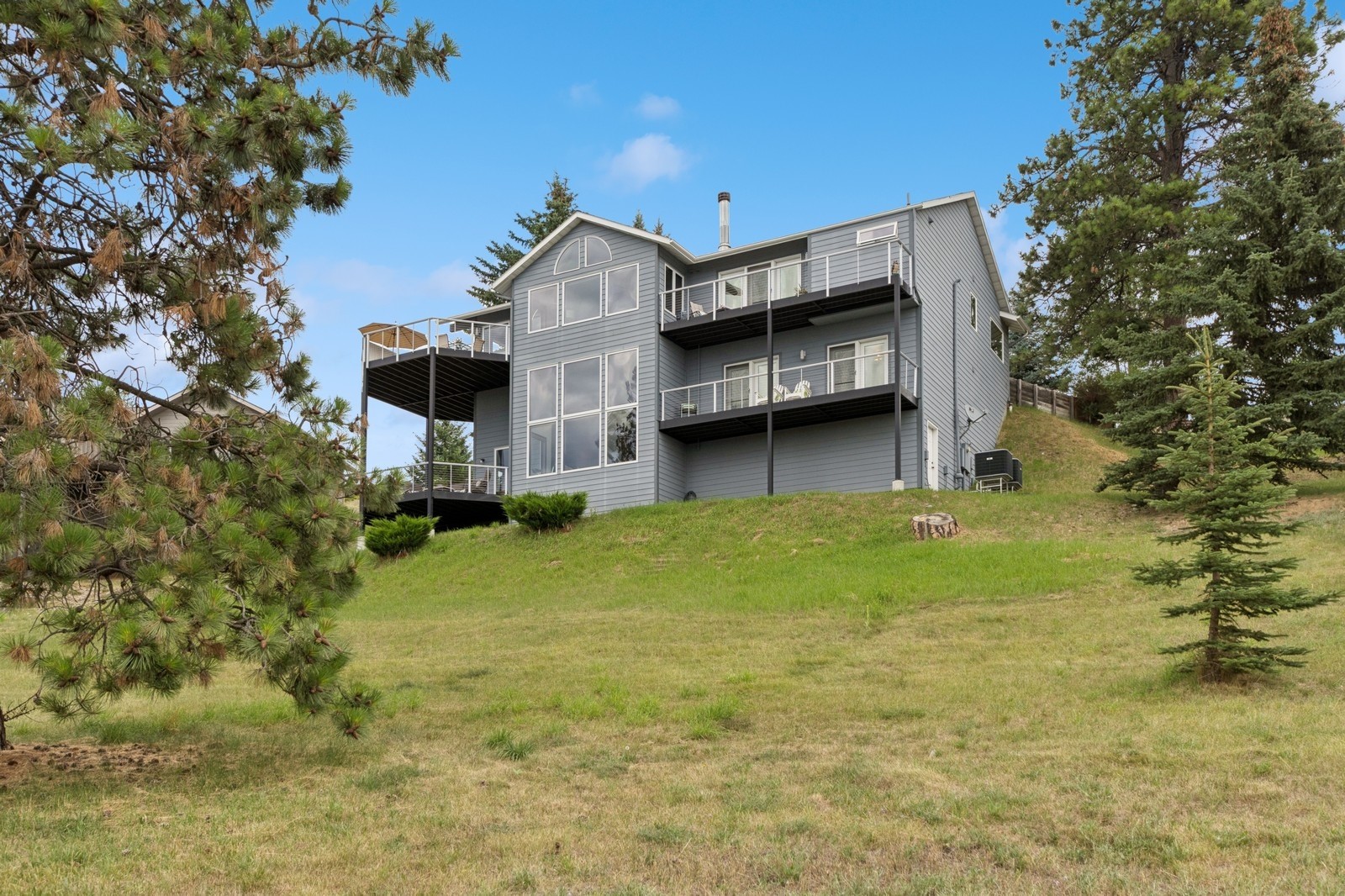 148 S Crestview Terrace