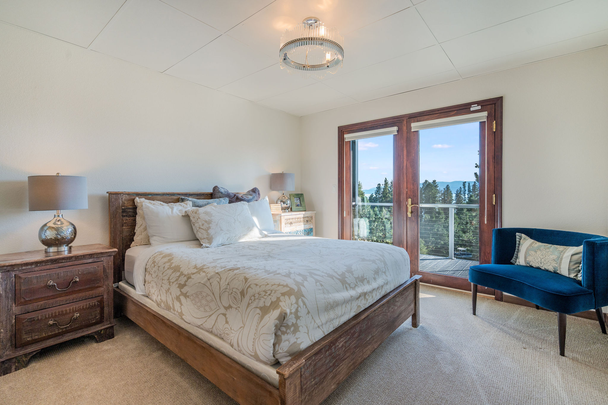 148 S Crestview Terrace