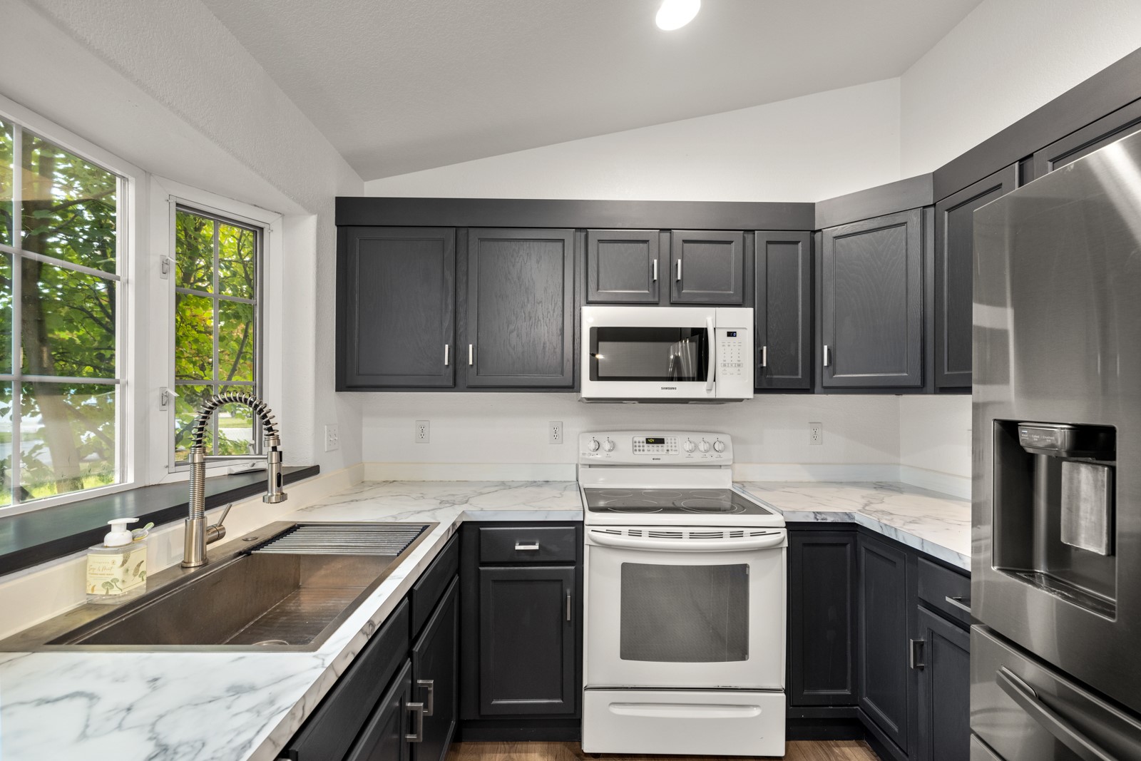 2252 Canvasback Court