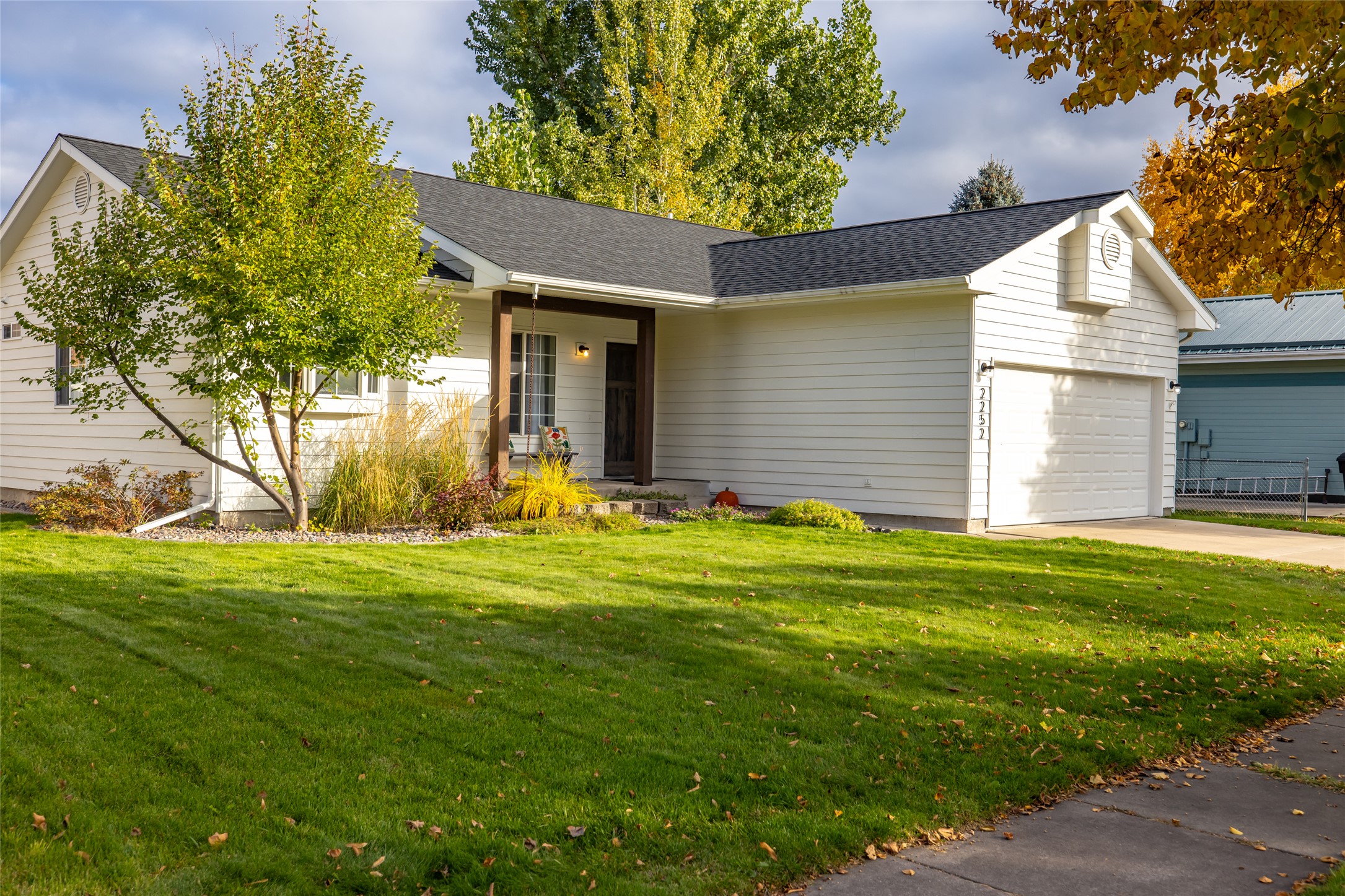 2252 Canvasback Court