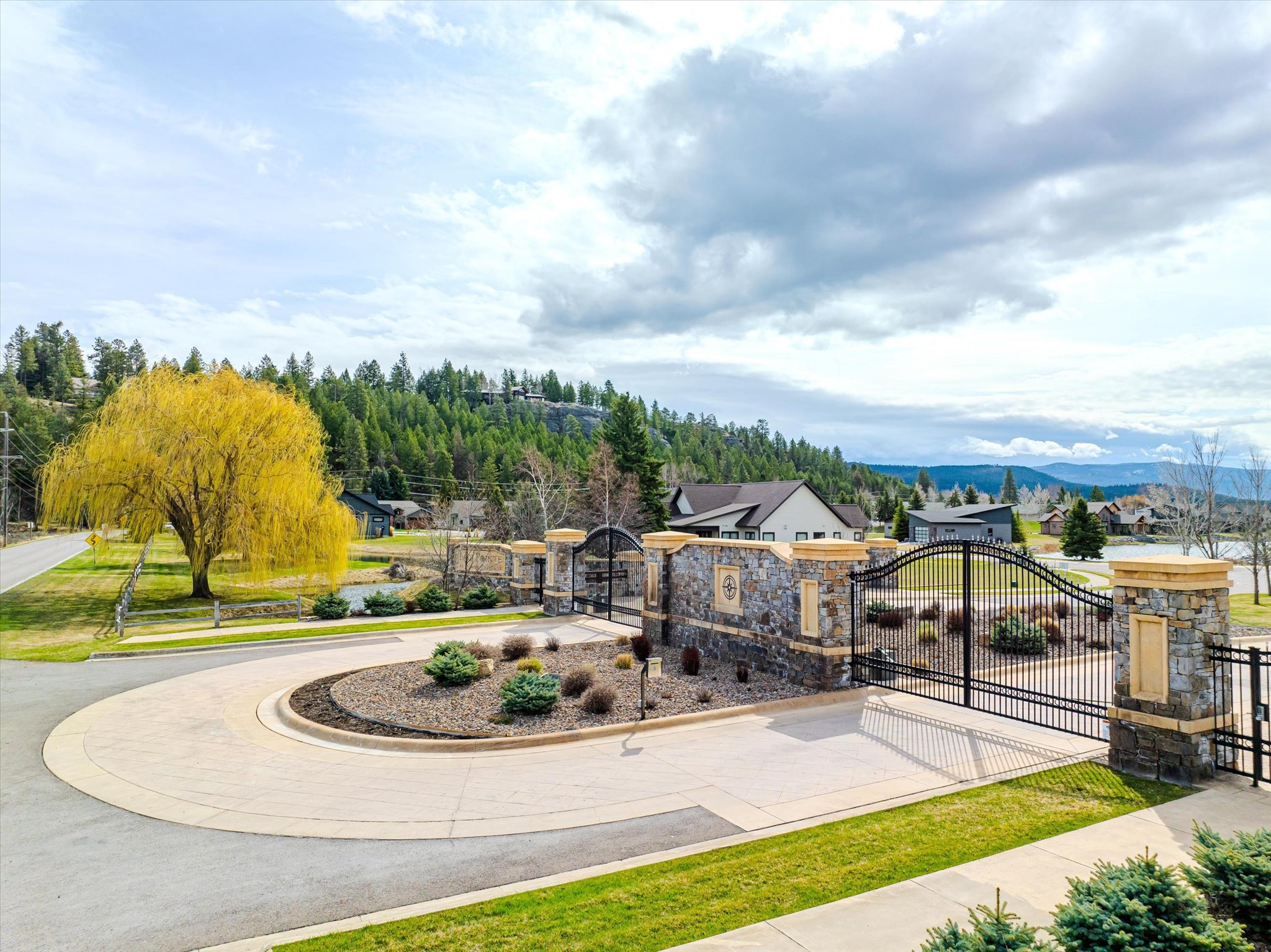 1114 Lake Pointe Drive