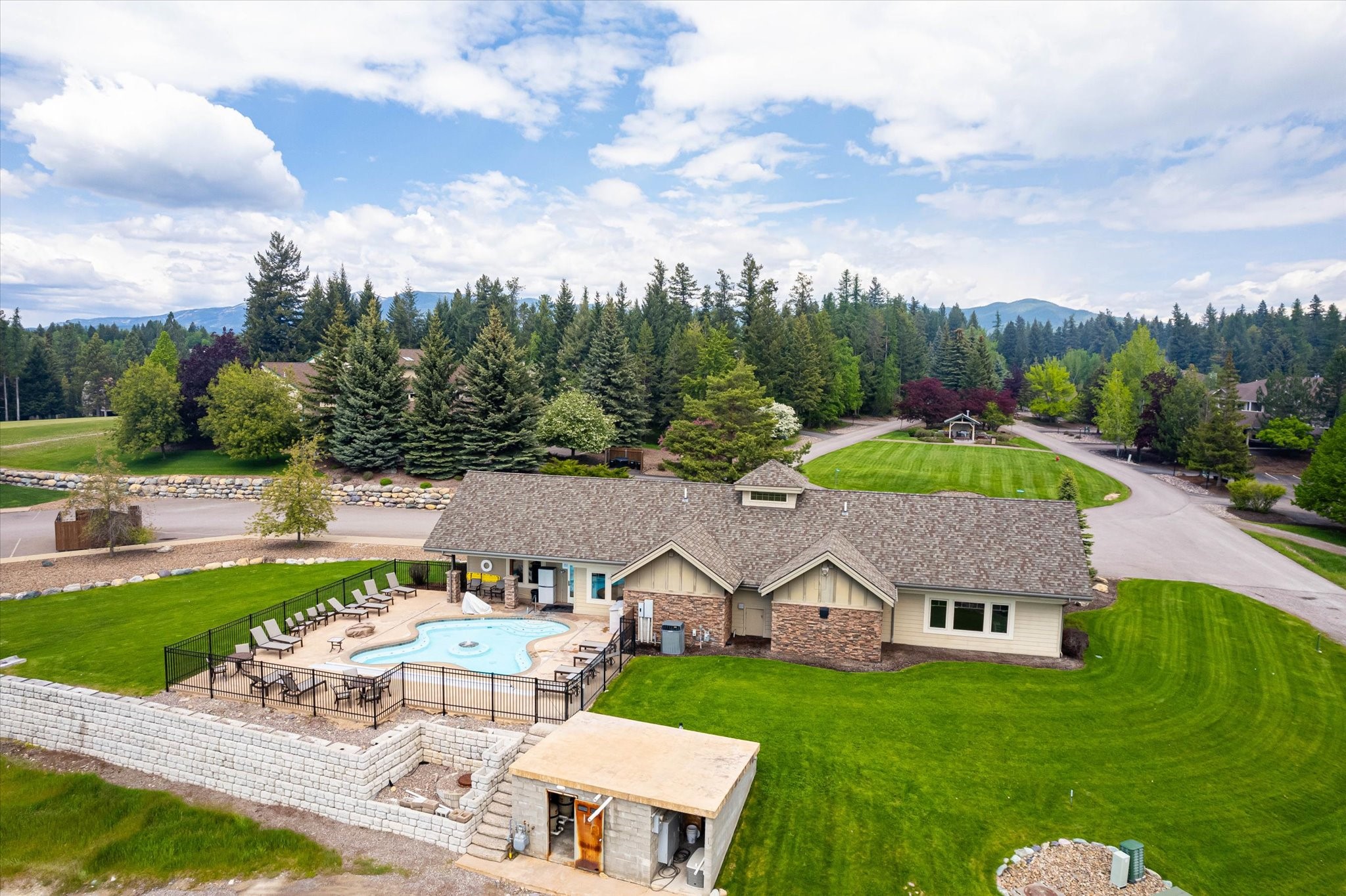 855 St. Andrews Drive