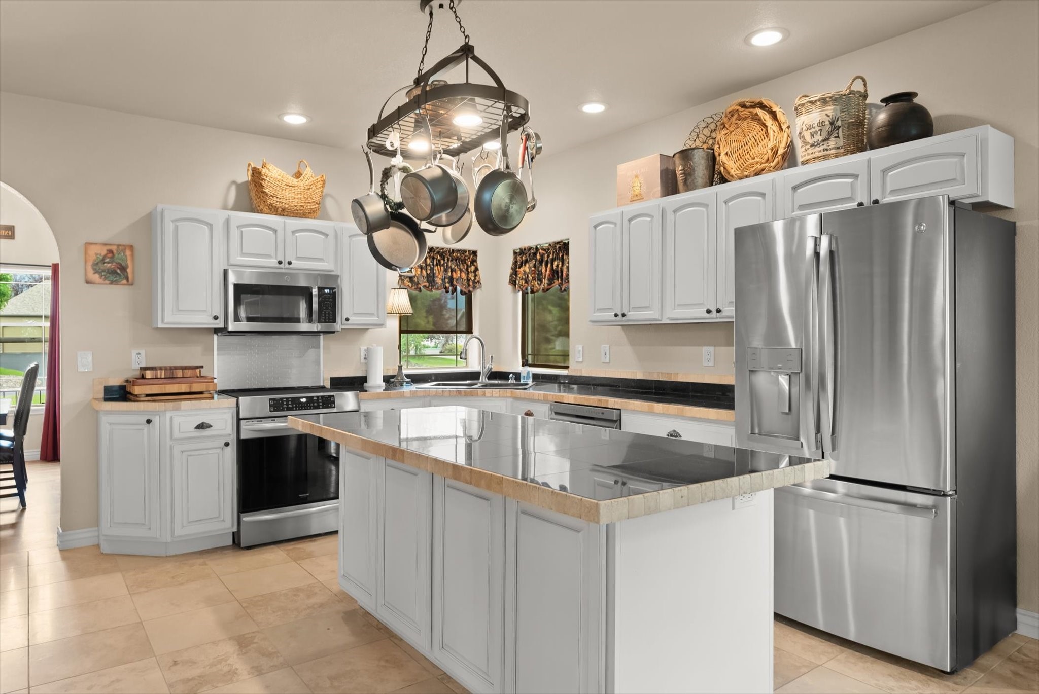 1232 Quail Ridge Drive