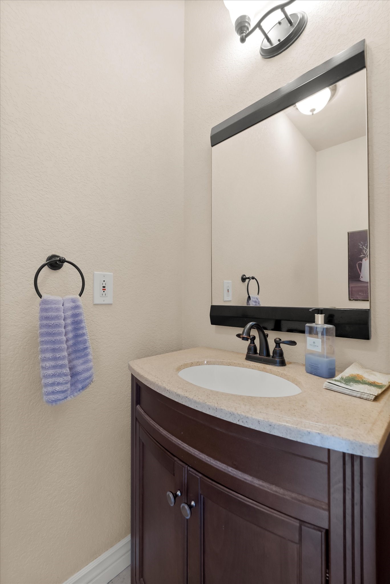 1232 Quail Ridge Drive