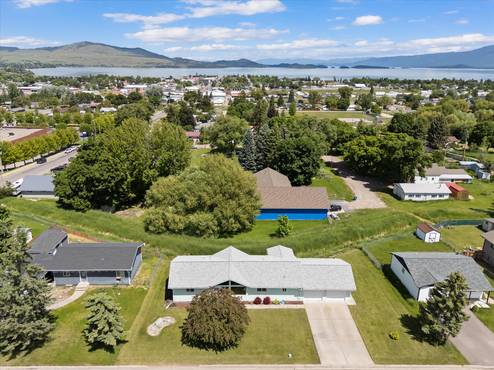 106 Island View Drive