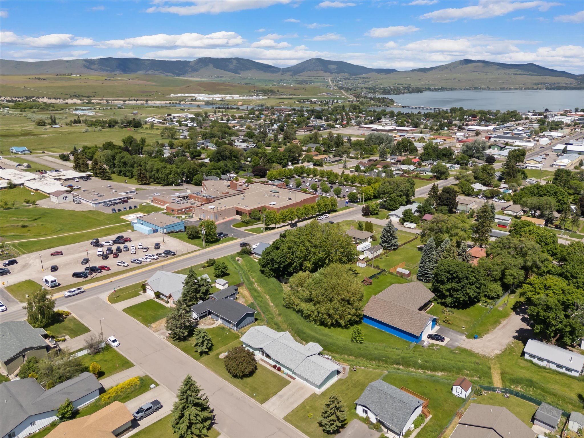 106 Island View Drive