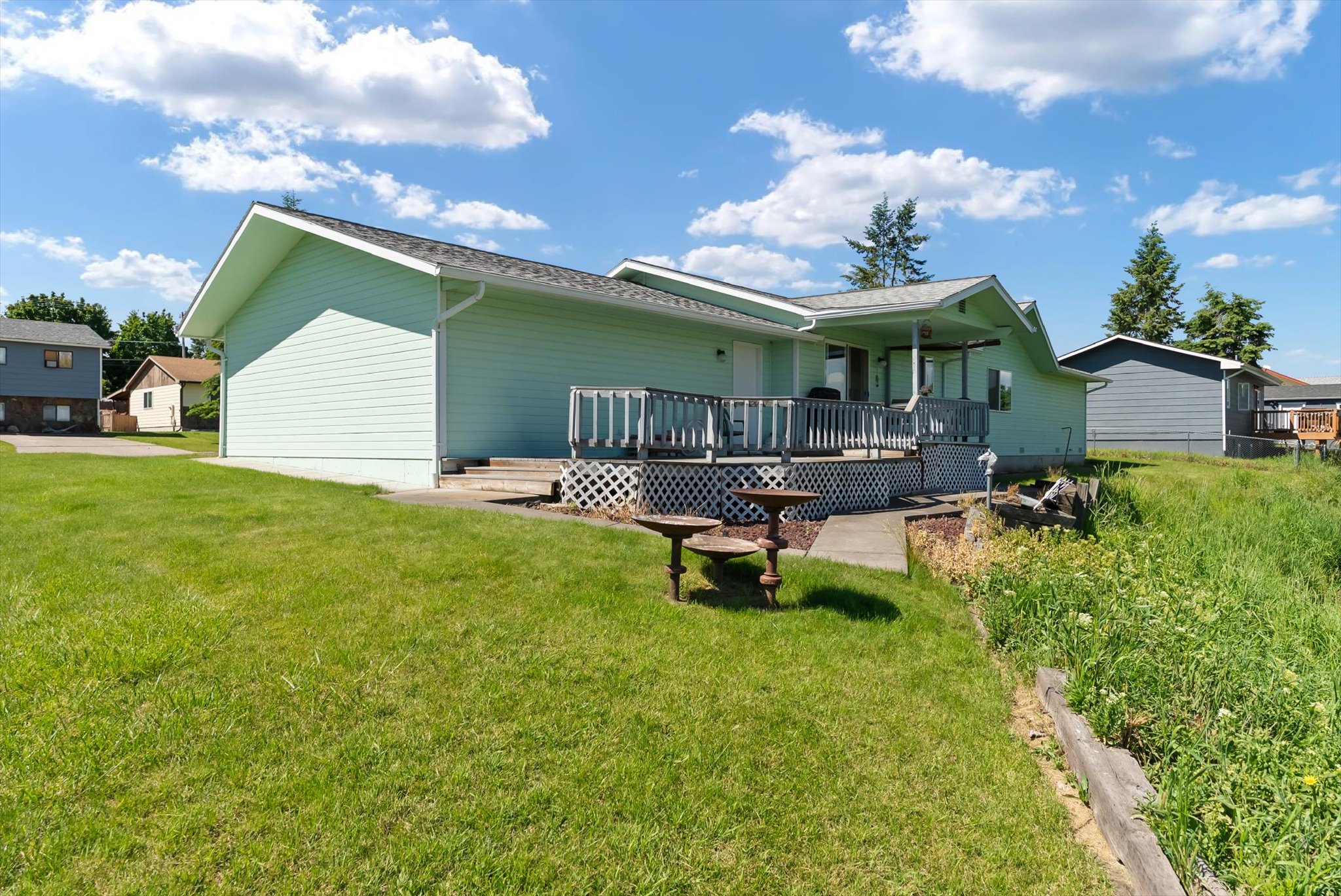 106 Island View Drive