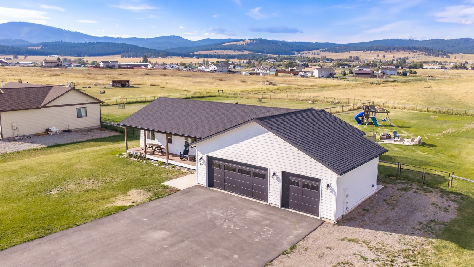 229 Swiss Drive