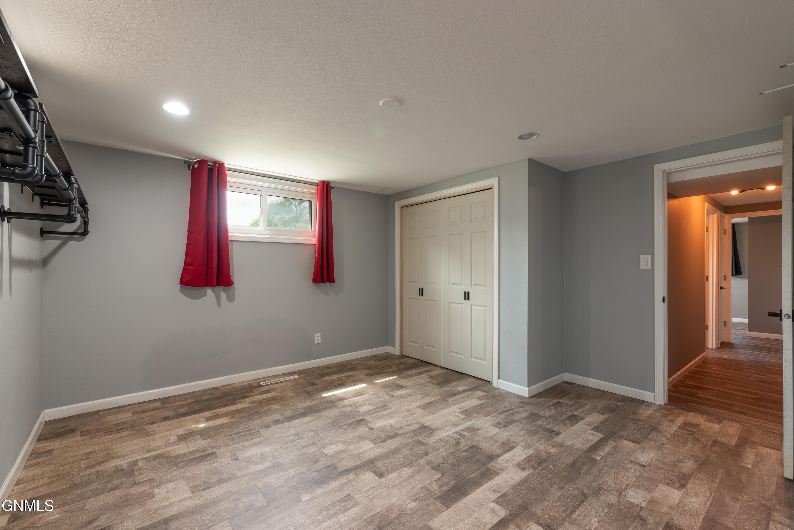 70 8th Street W