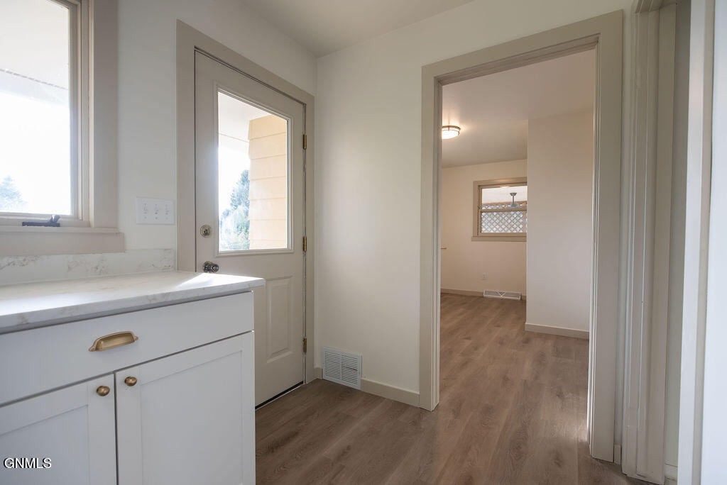 741 Empire Road, Dickinson