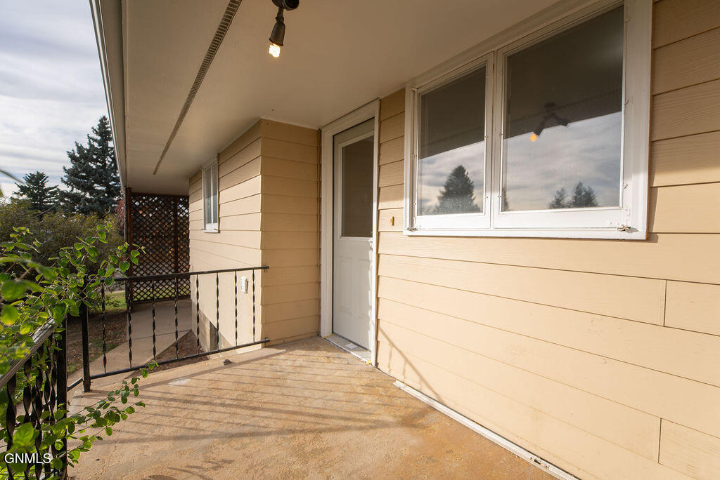 741 Empire Road, Dickinson